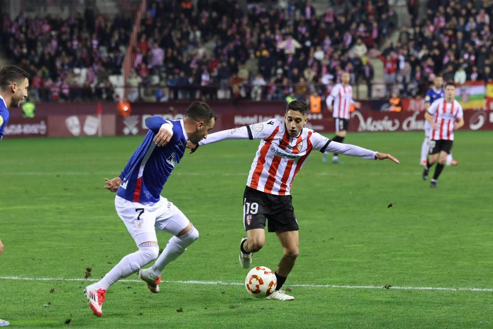 Riki de Moraes, con la UD Logroñés ante el Athletic.