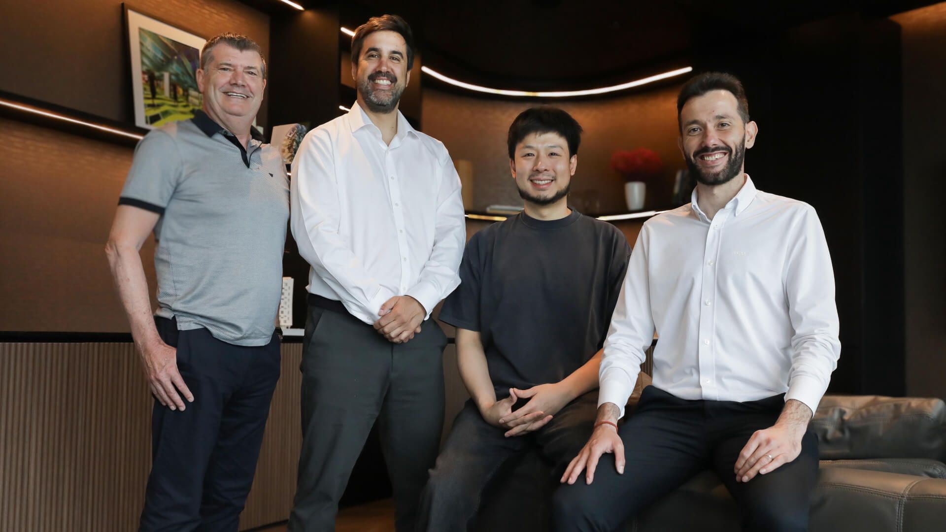  Ron Gourlay, Javier Solís, Kiat Lim y Carlos Corberán