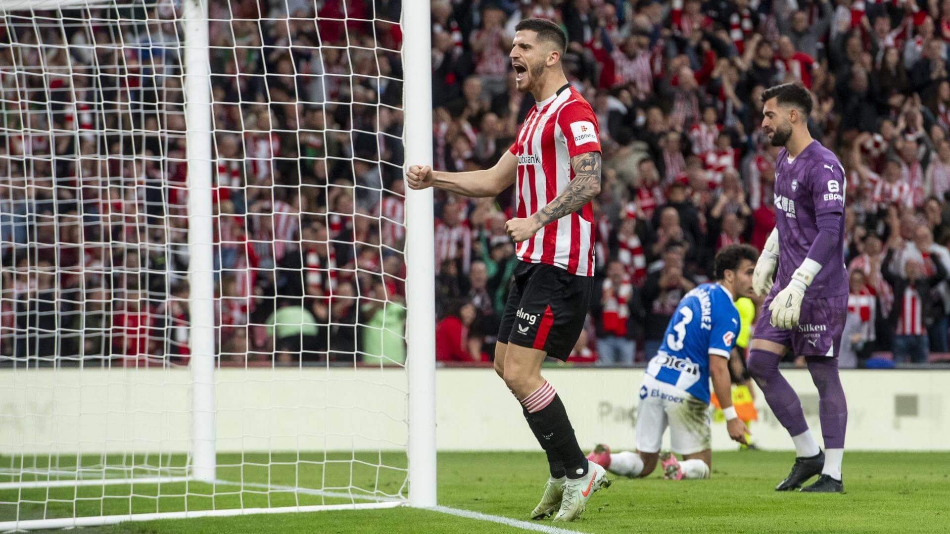  Gol de Oihan Sancet en el último derbi de LALIGA ante el Deportivo Alavés en San Mamés.