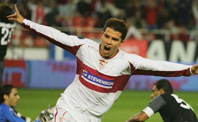  Javier Saviola con la camiseta del Sevilla.