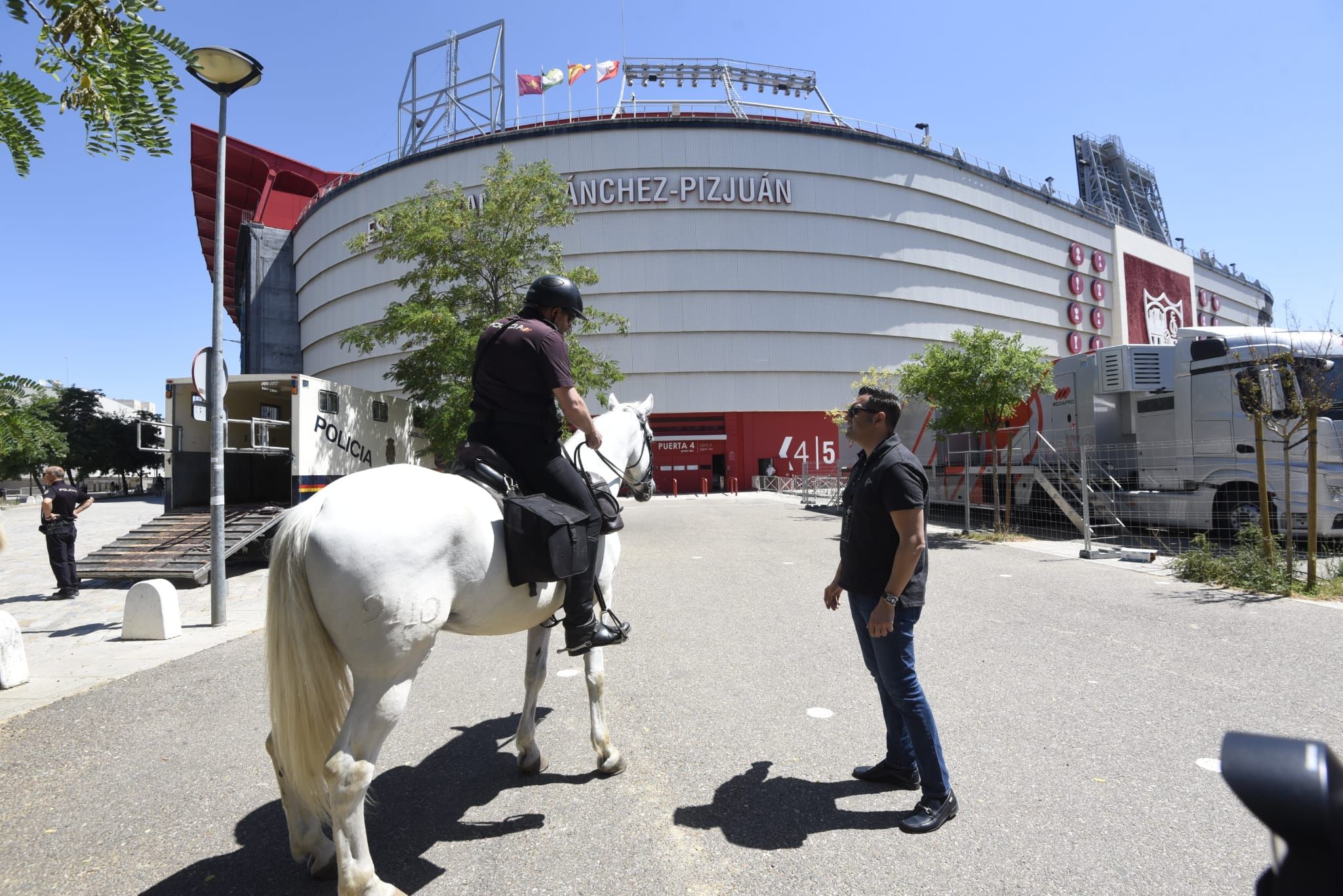  Dispositivo de seguridad en el Sánchez-Pizjuán.