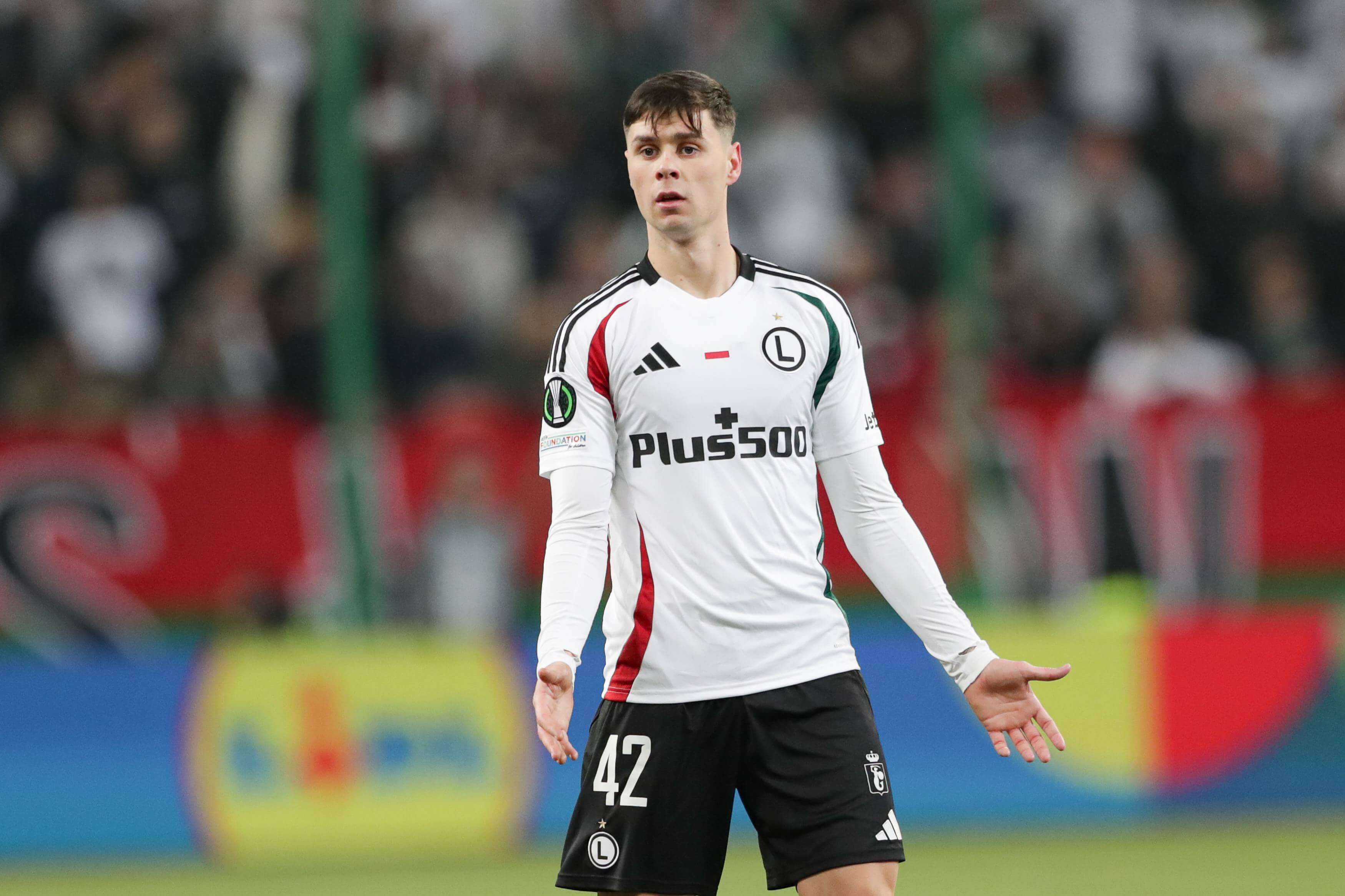 Sergio Barcia, durante un partido con el Legia de Varsovia (Foto: Cordon Press).