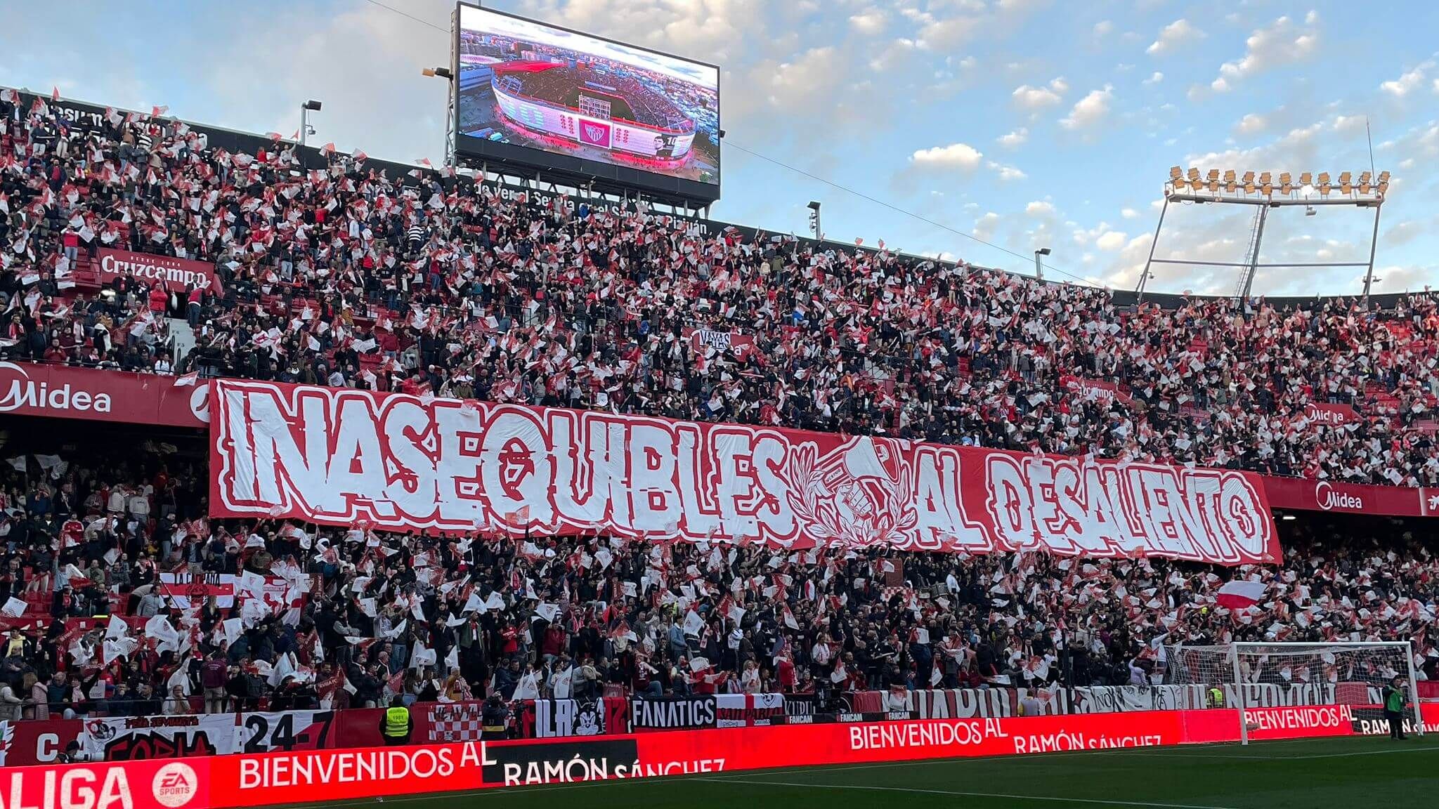  Tifo de Biris Norte en el Sevilla-Espanyol.