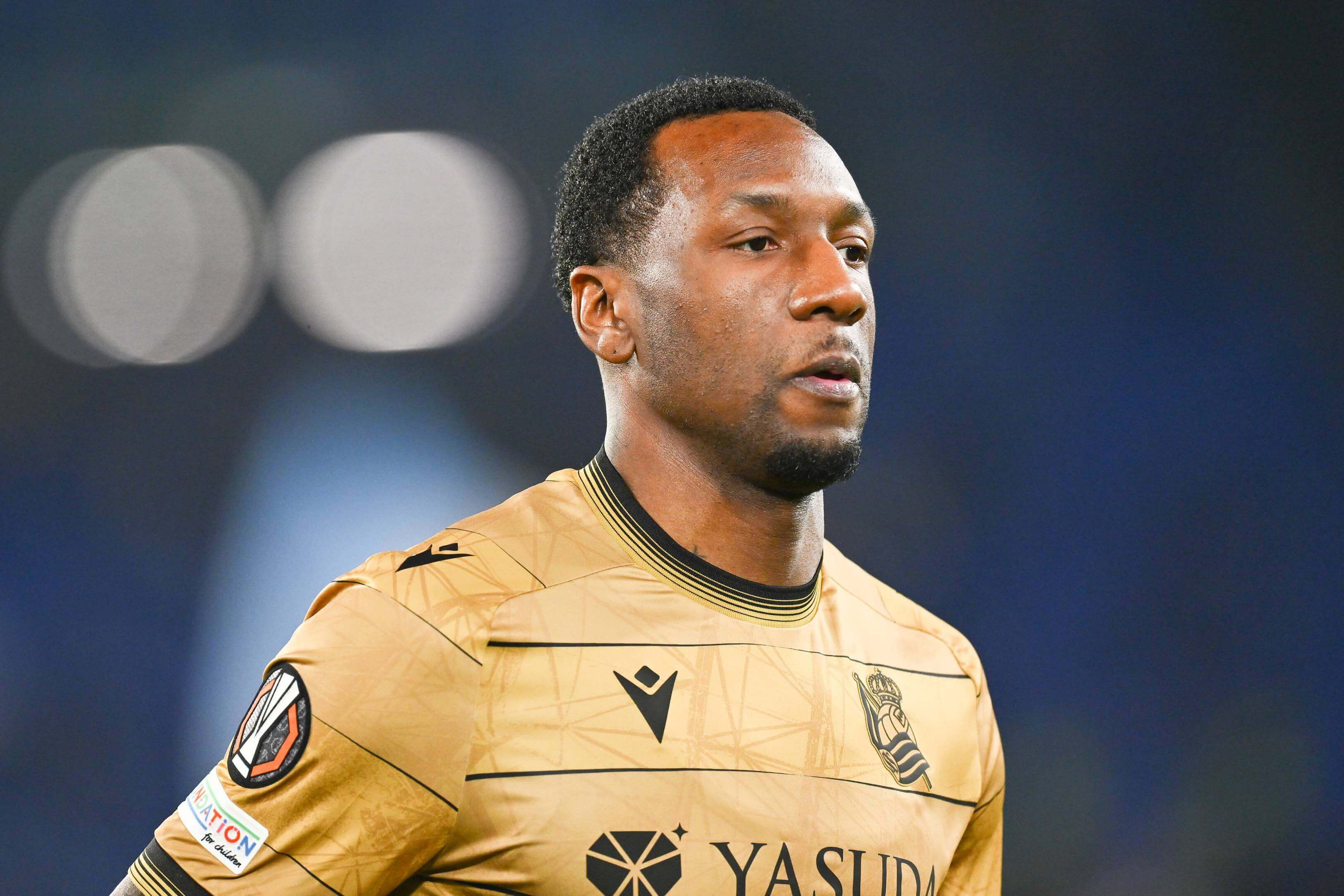  Sheraldo Becker, en un partido con la Real Sociedad.