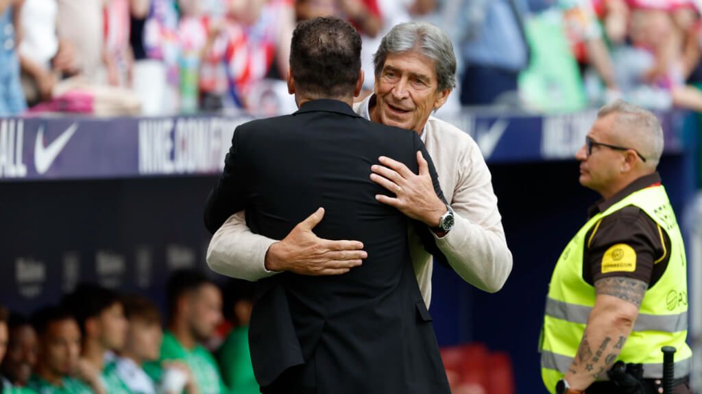 Simeone y Pellegrini en el Atlético de Madrid - Betis (Fuente: EFE)