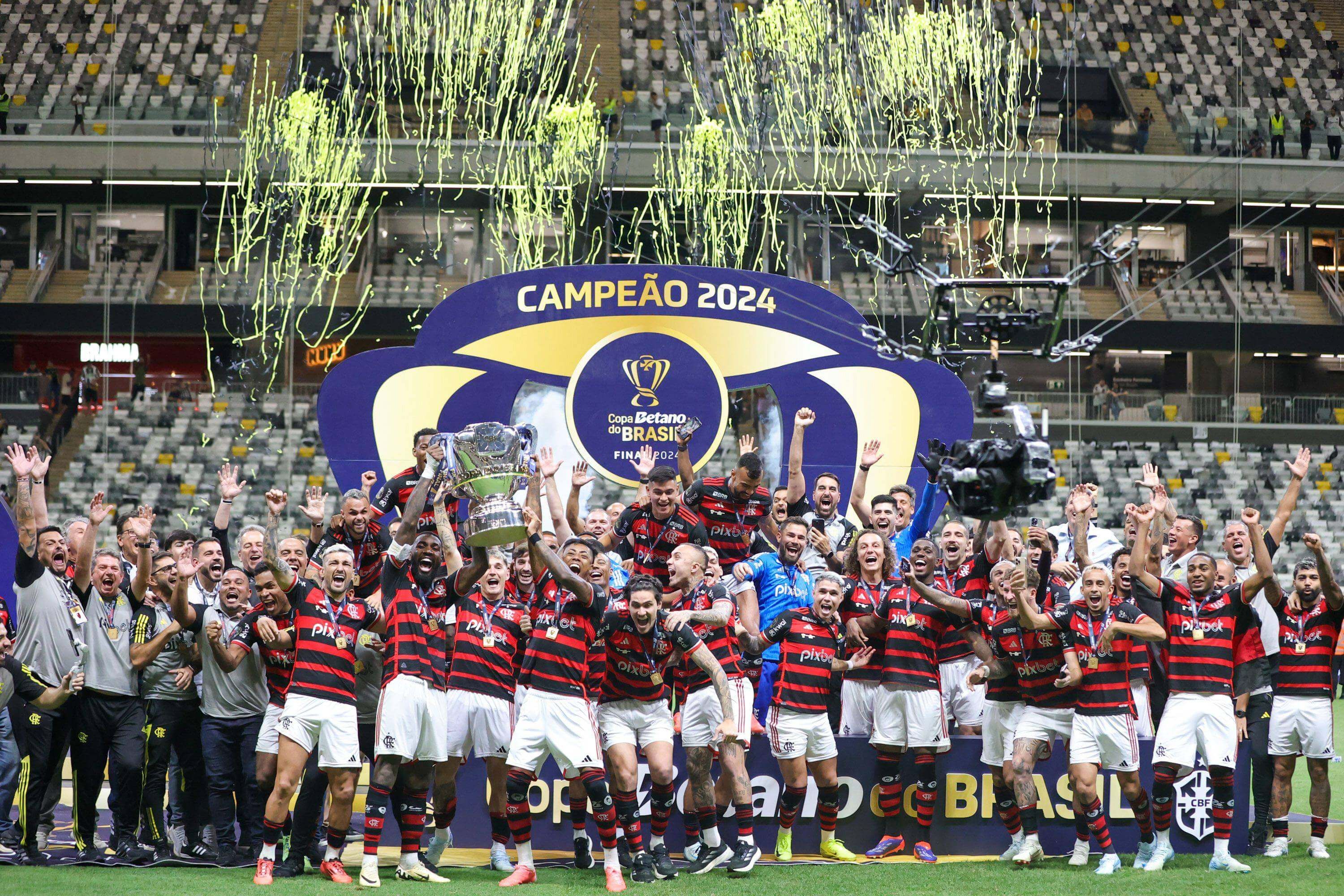  El Flamengo celebra la Copa do Brasil, primer título con Filipe Luis (FOTO: Cordón Press).