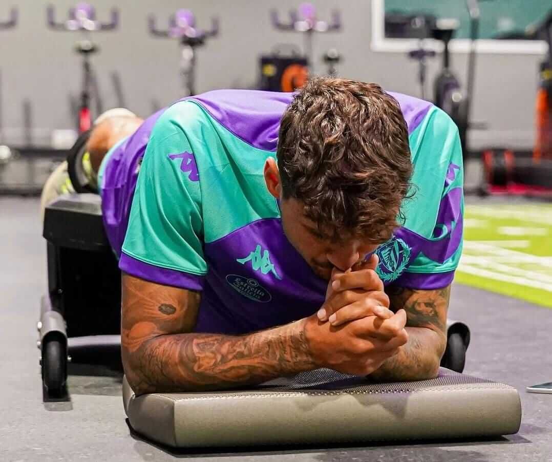  Stanko Juric durante los reconocimientos médicos