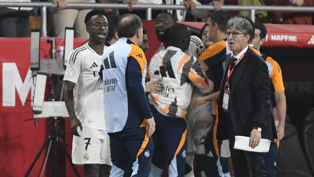  Rüdiger se dirige a Ricardo de Burgos Bengoetxea