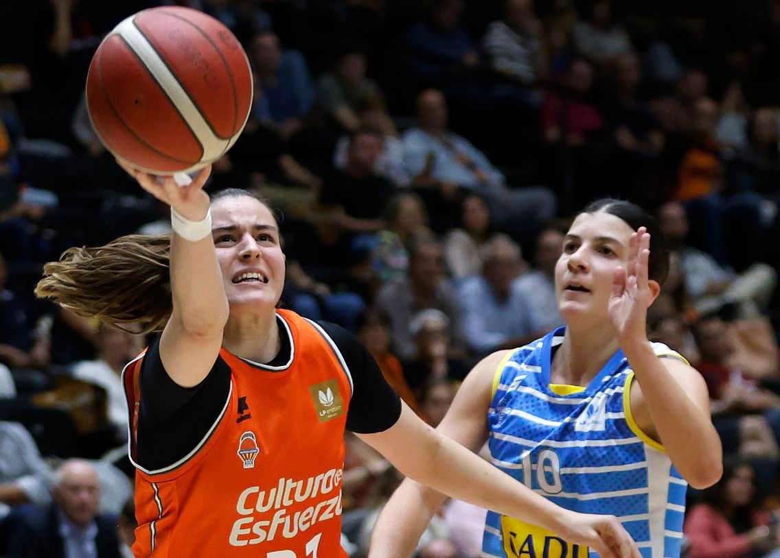  Valencia Basket regresa a la senda de la victoria en LF Endesa ante Cadí La Seu (72-59)