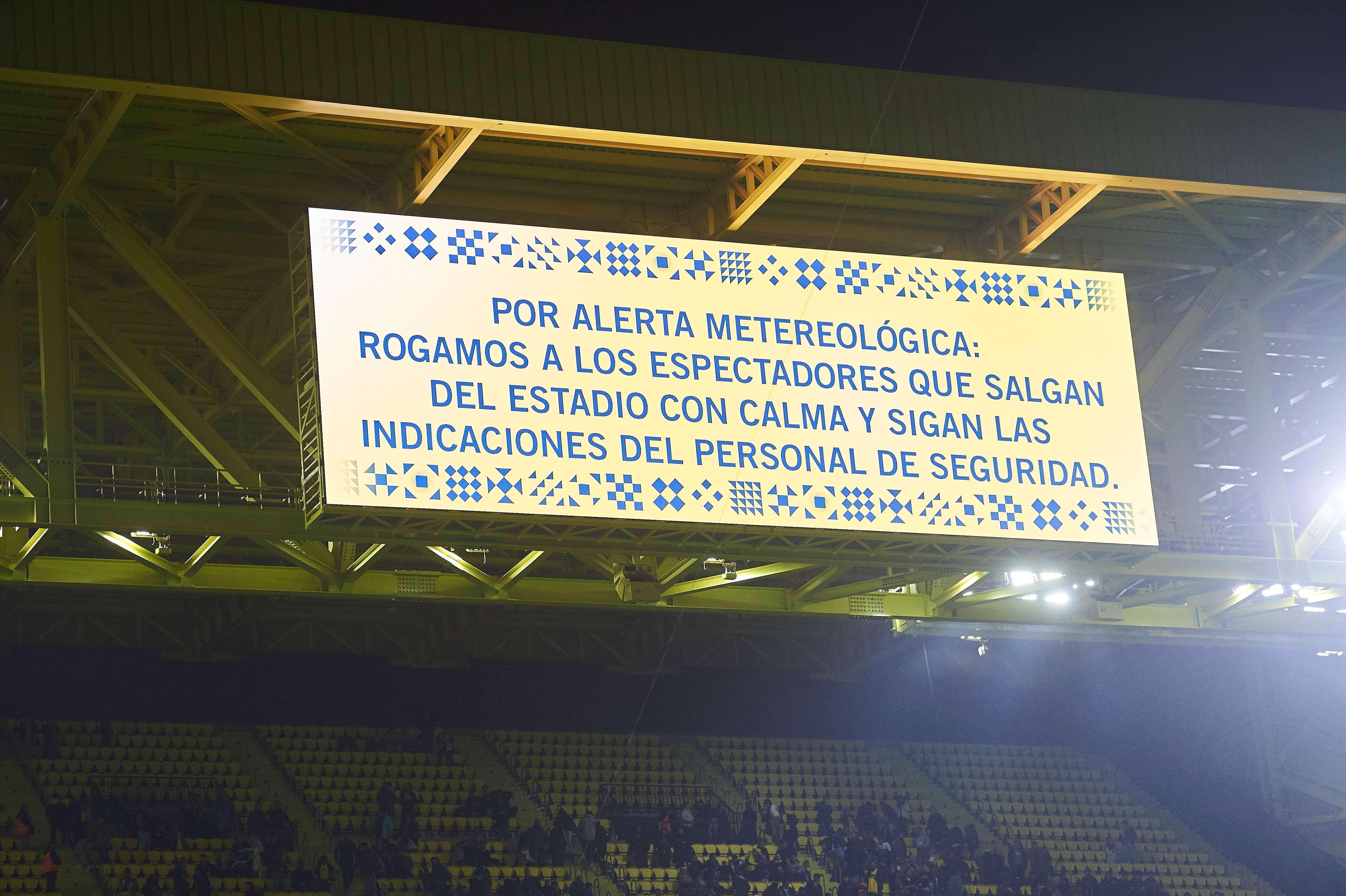El mensaje en La Cerámica tras la suspensión del Villarreal-Espanyol.