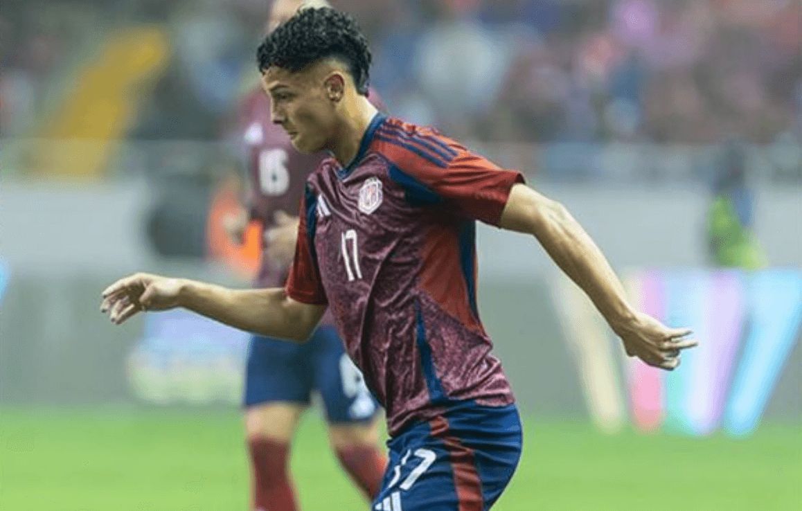  Warren Madrigal, con Costa Rica.