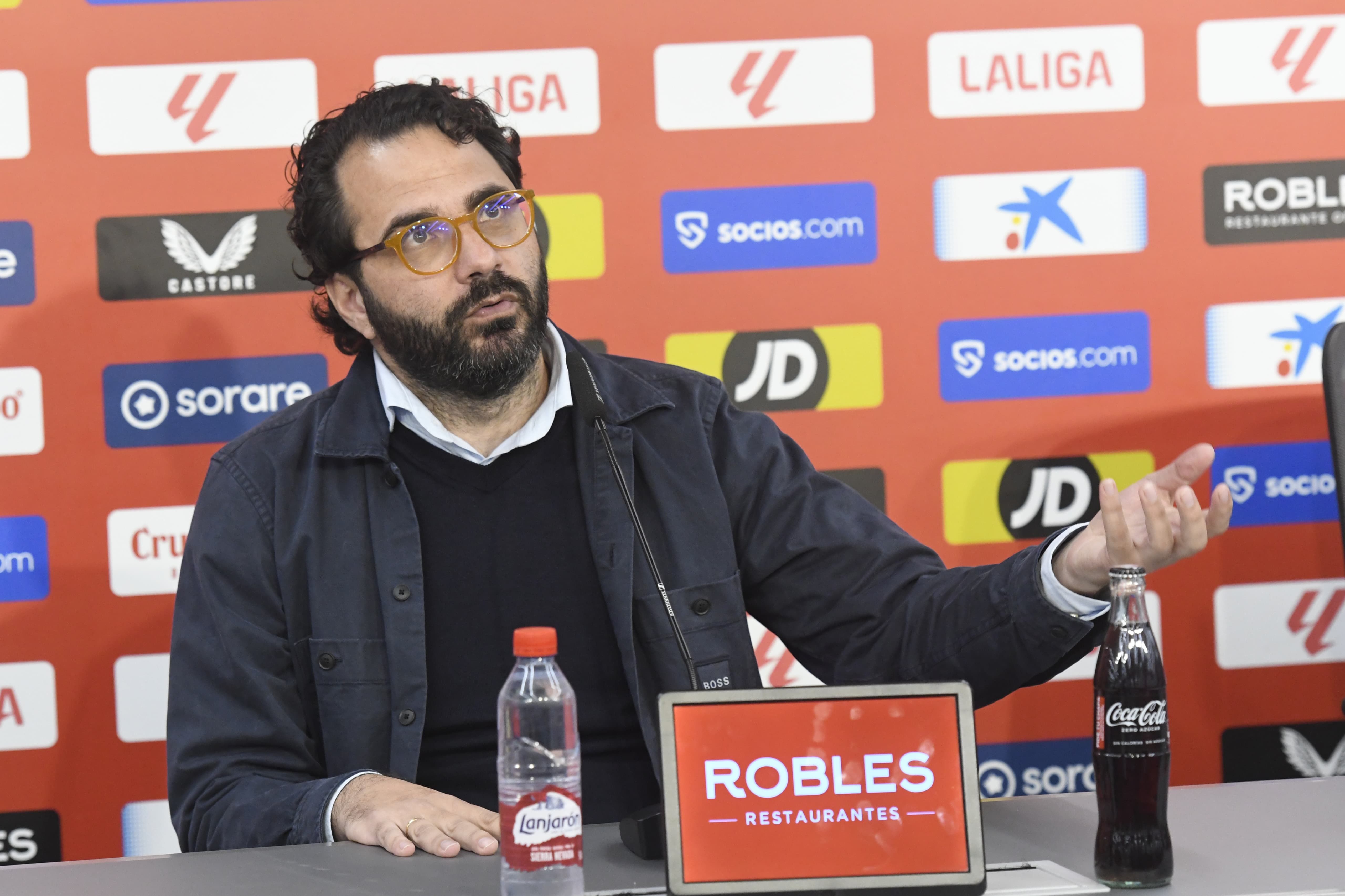 Víctor Orta, en la presentación de Alejo Véliz.