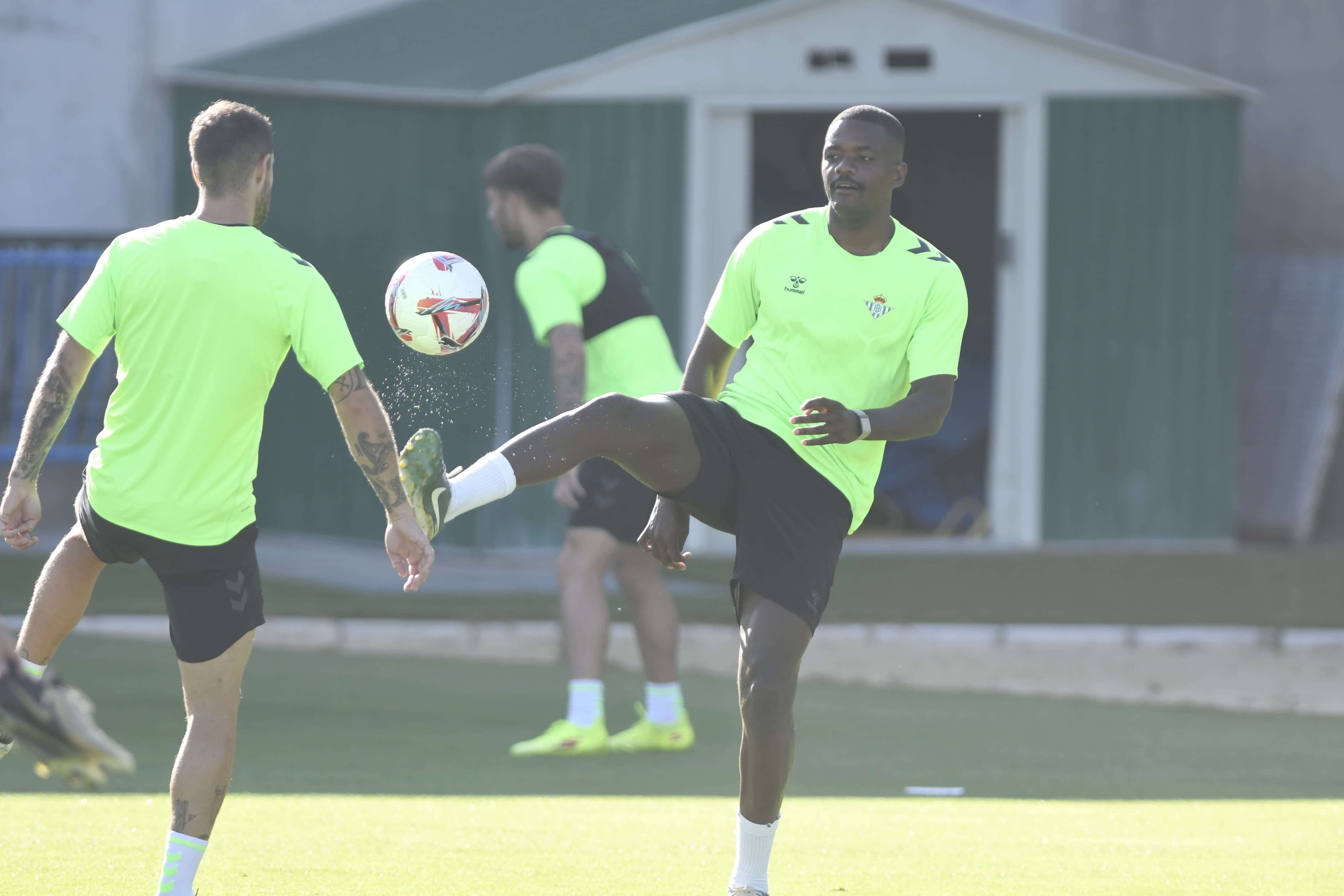  William Carvalho, en el entrenamiento del Betis