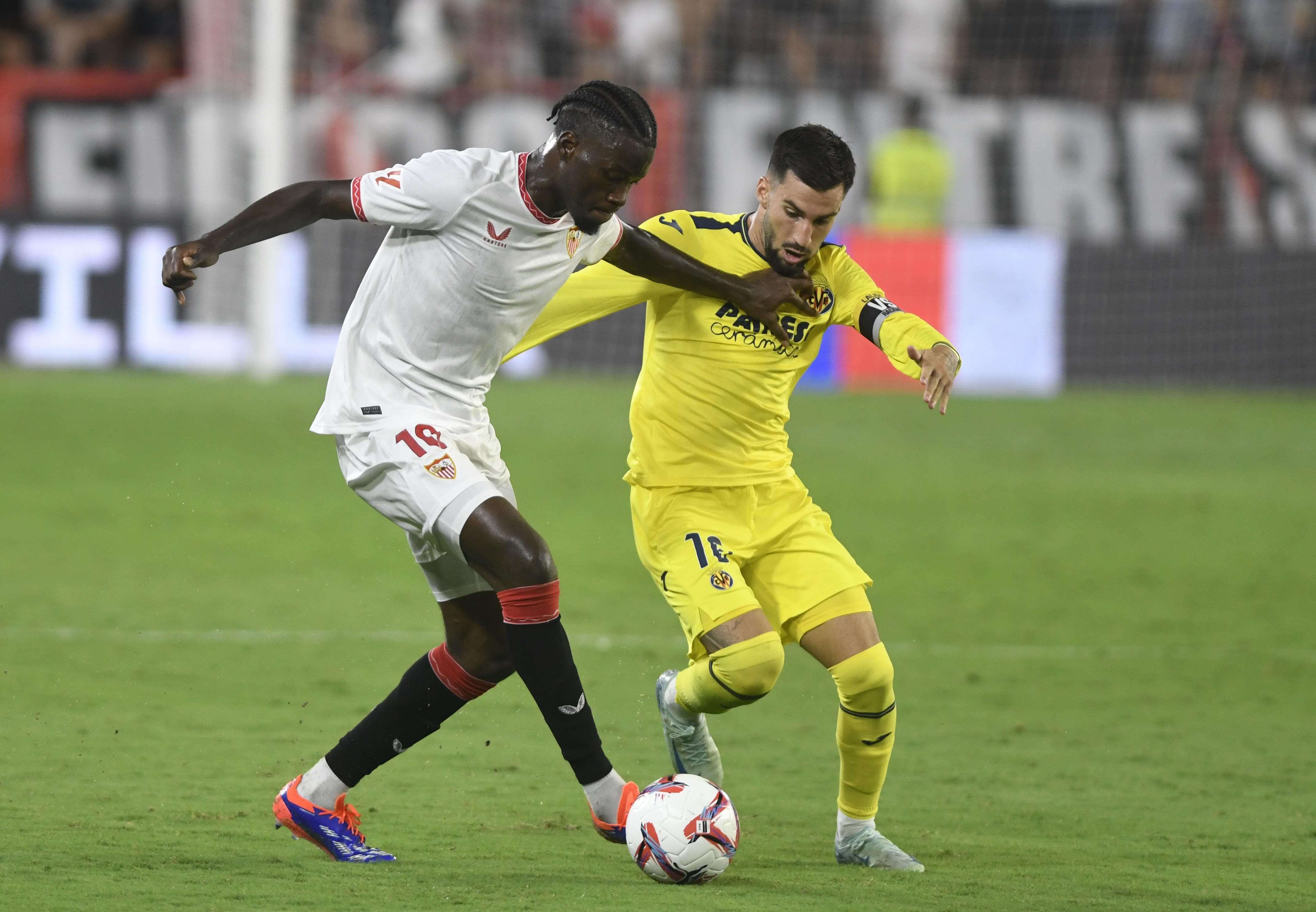 Lucien Agoumé, ante el Villarreal