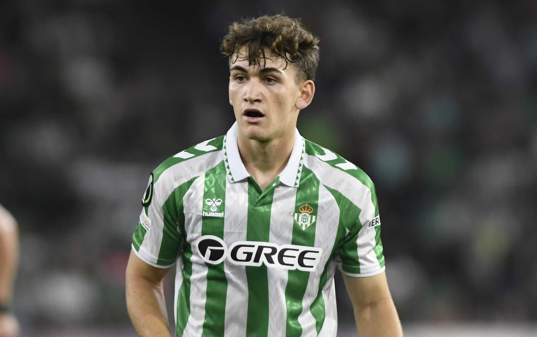  Mateo Flores, ante el Celje.