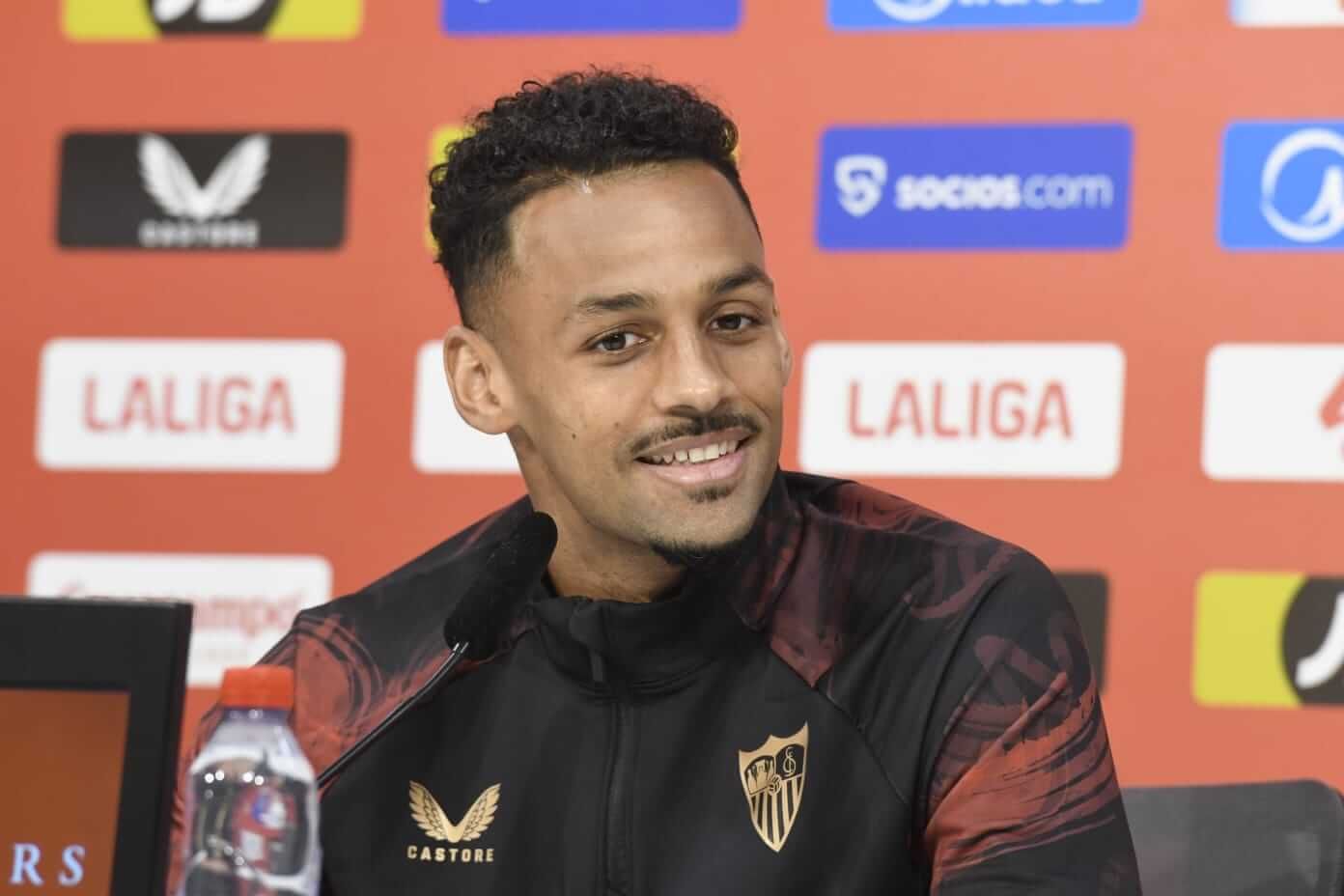  Djibril Sow, en sala de prensa.