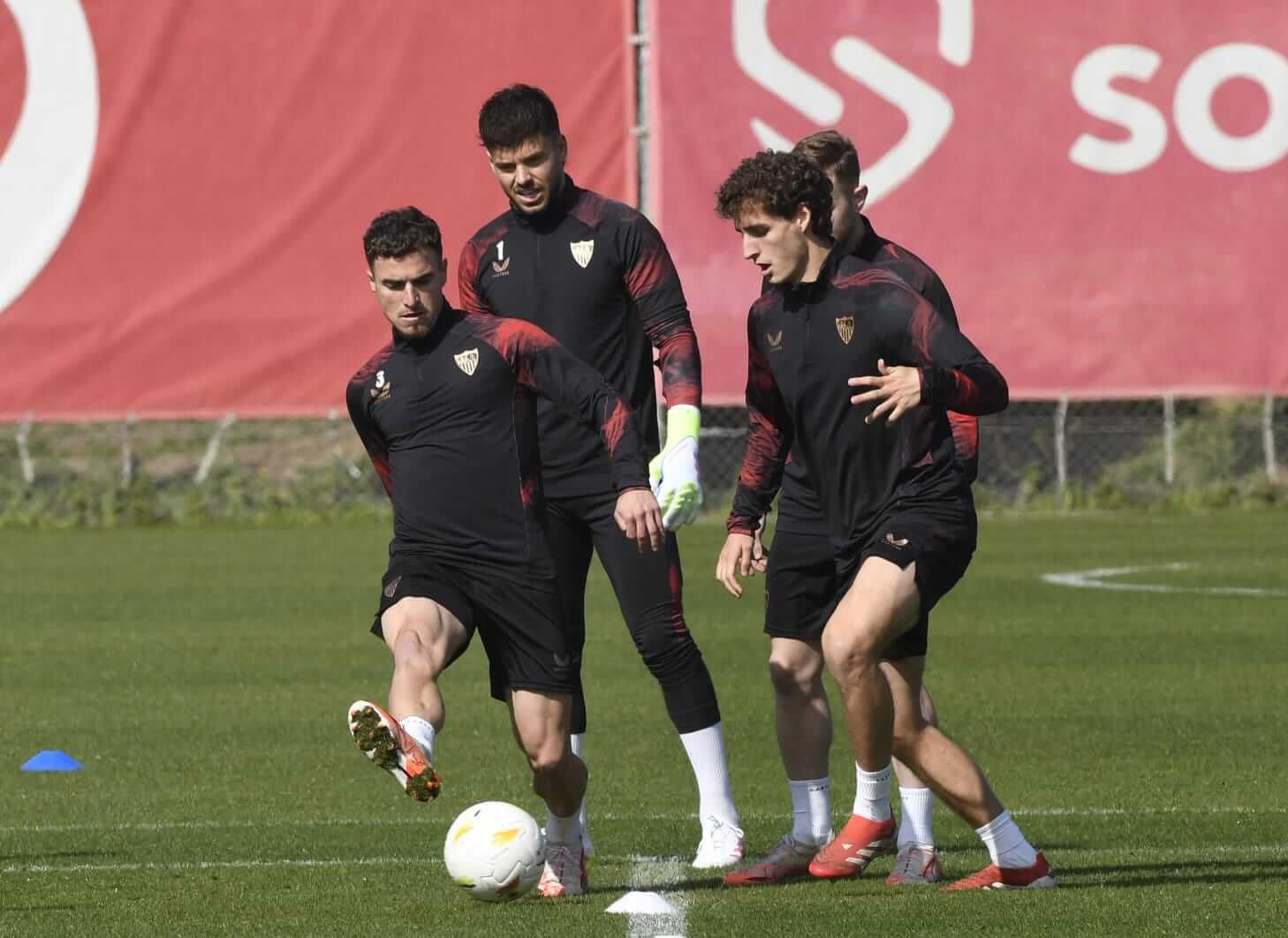Manu Bueno, en el entrenamiento de este martes