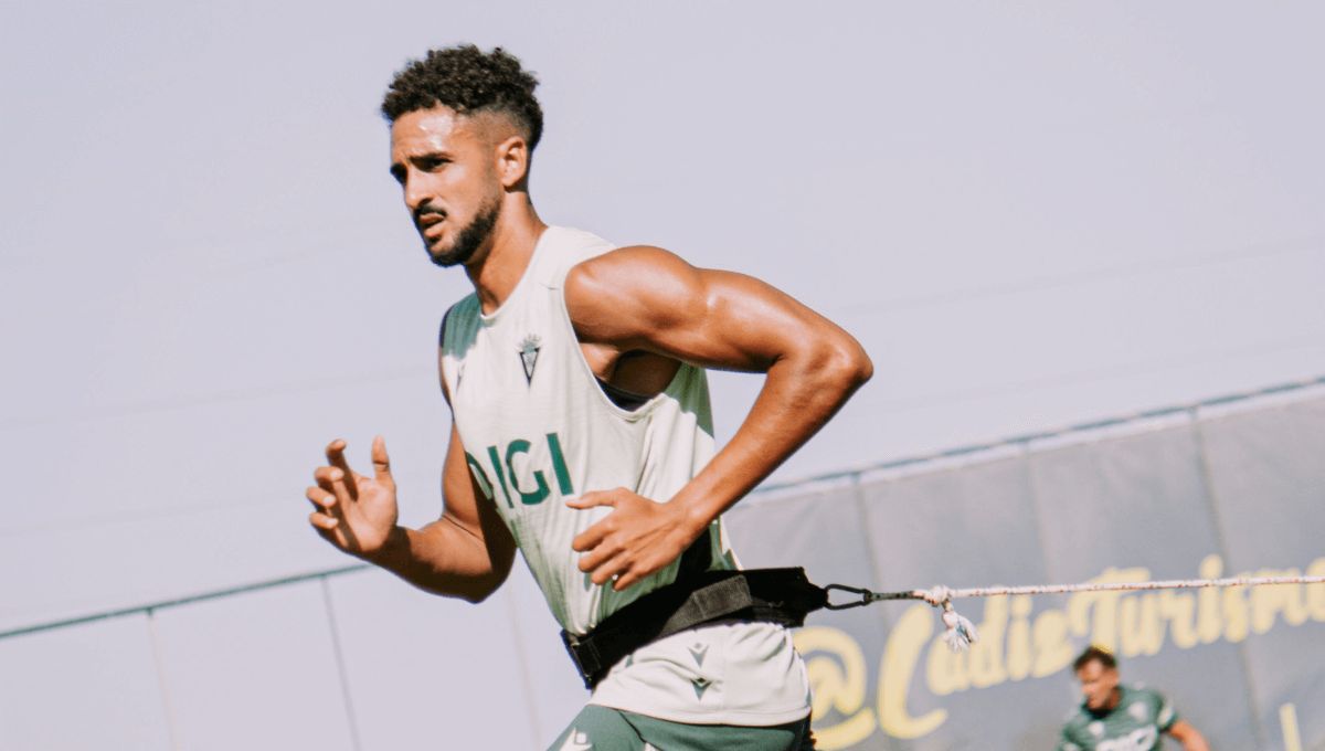  Chris Ramos, en una sesión del Cádiz.