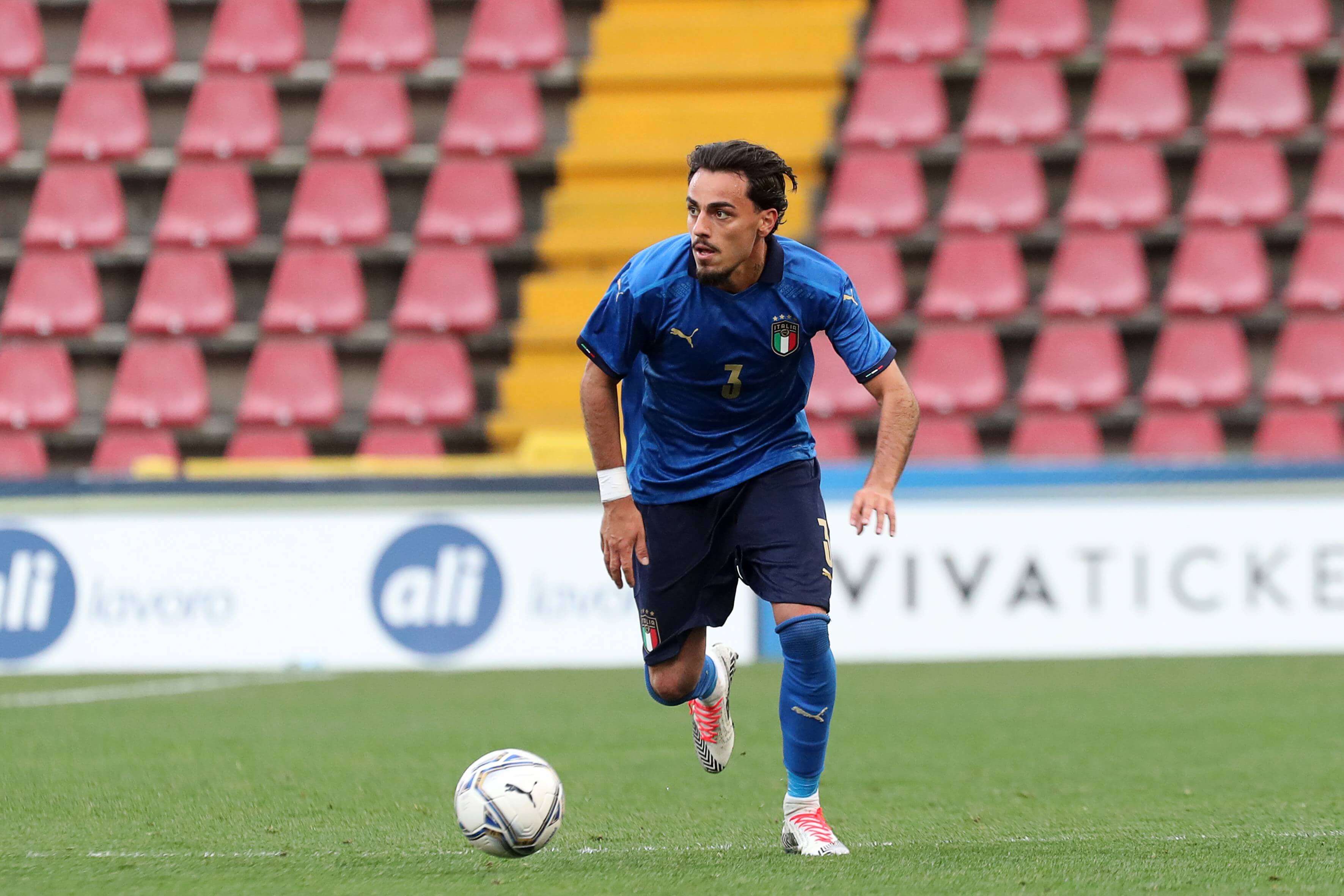 Giacomo Quagliata en un encuentro con Italia Sub21.