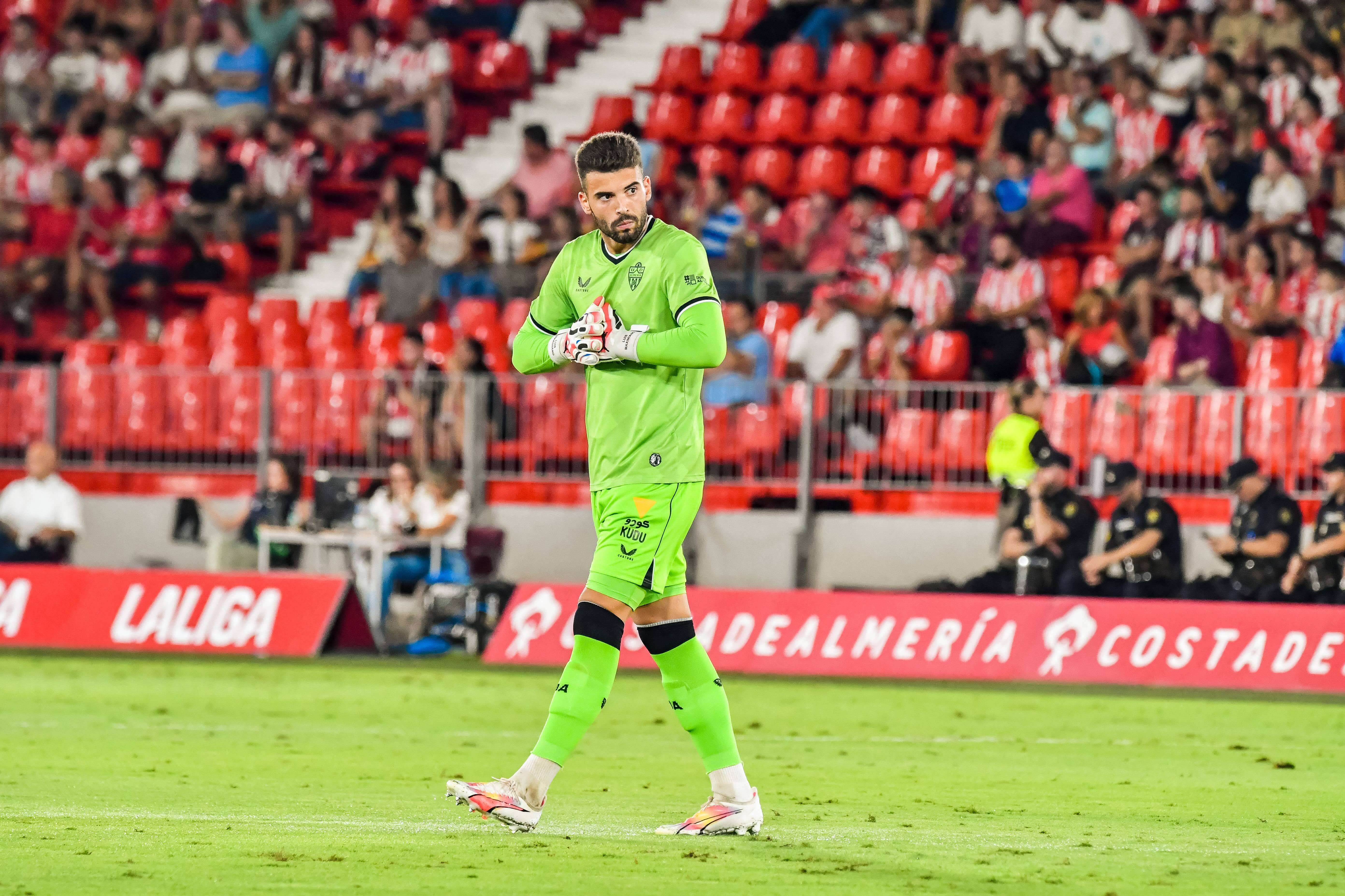  Luís Maximiano, en un partido de la UD Almería.