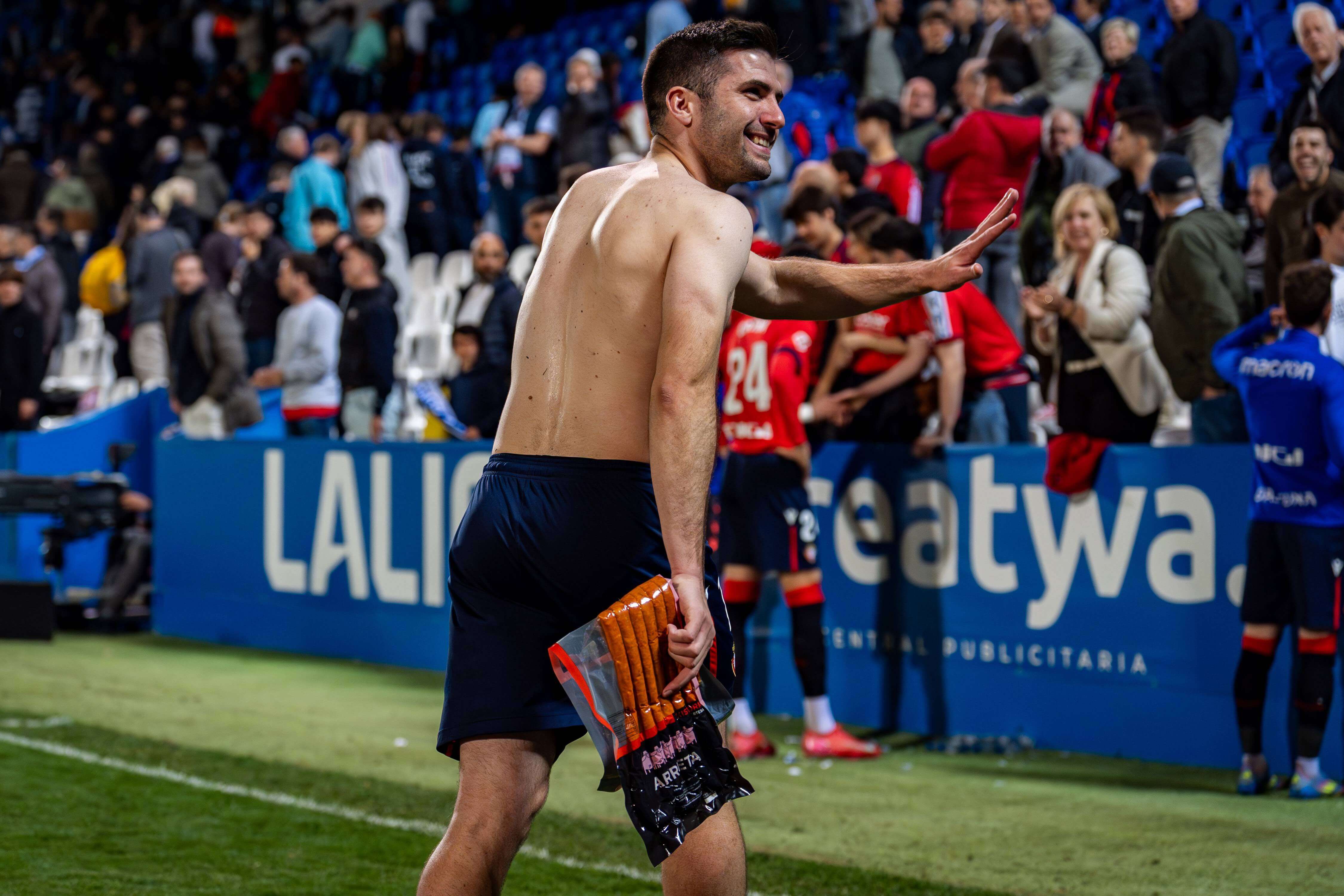Jesús Areso al término de un encuentro con Osasuna.