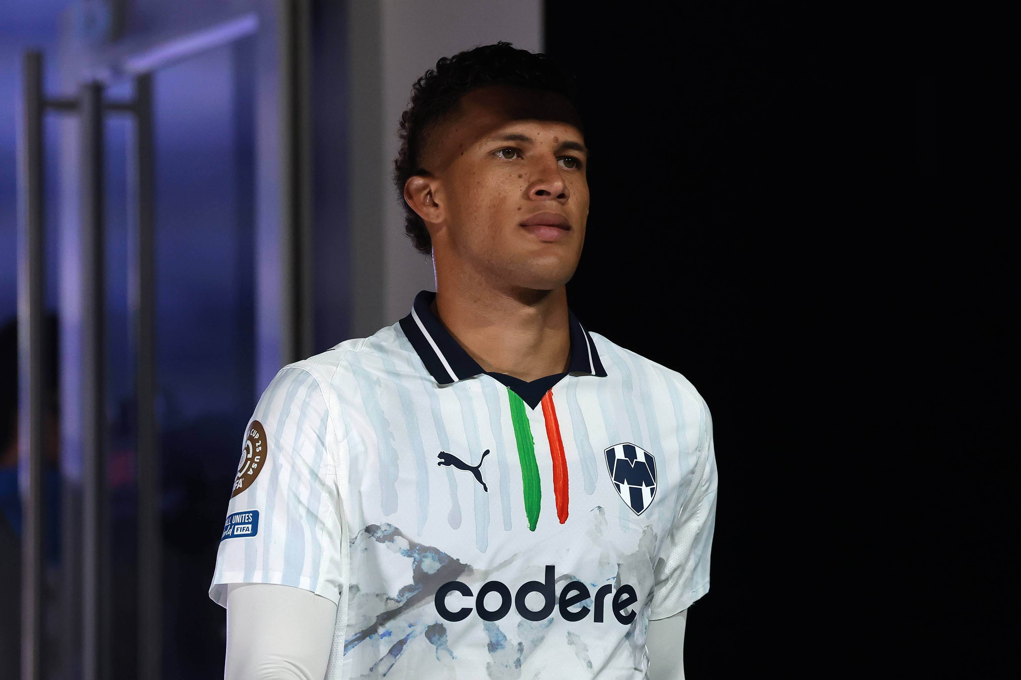 Nelson Deossa, en un partido de Rayados.