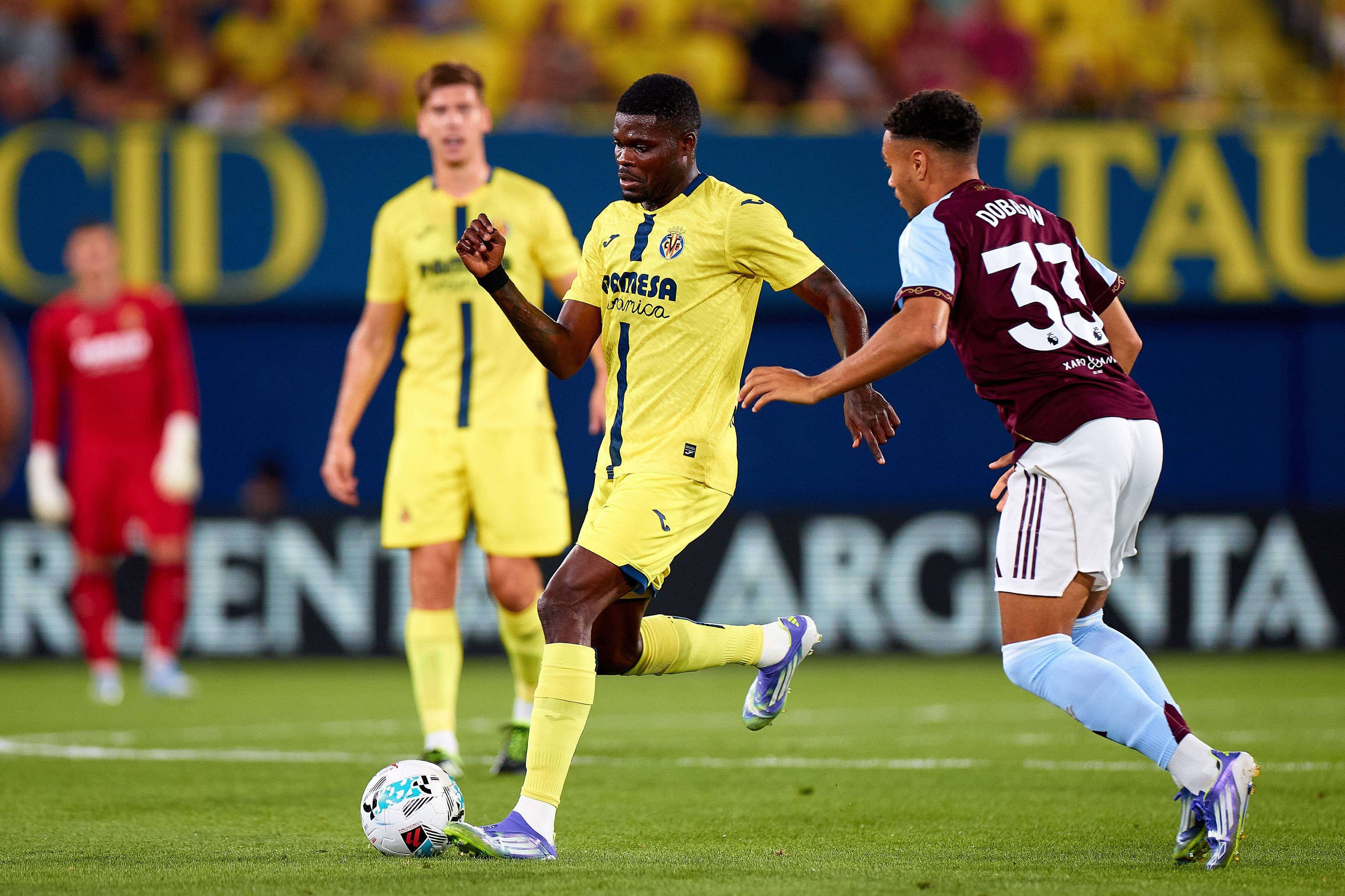 Thomas Partey, en un partido del Villarreal frente al Aston Villa (Cordón Press)