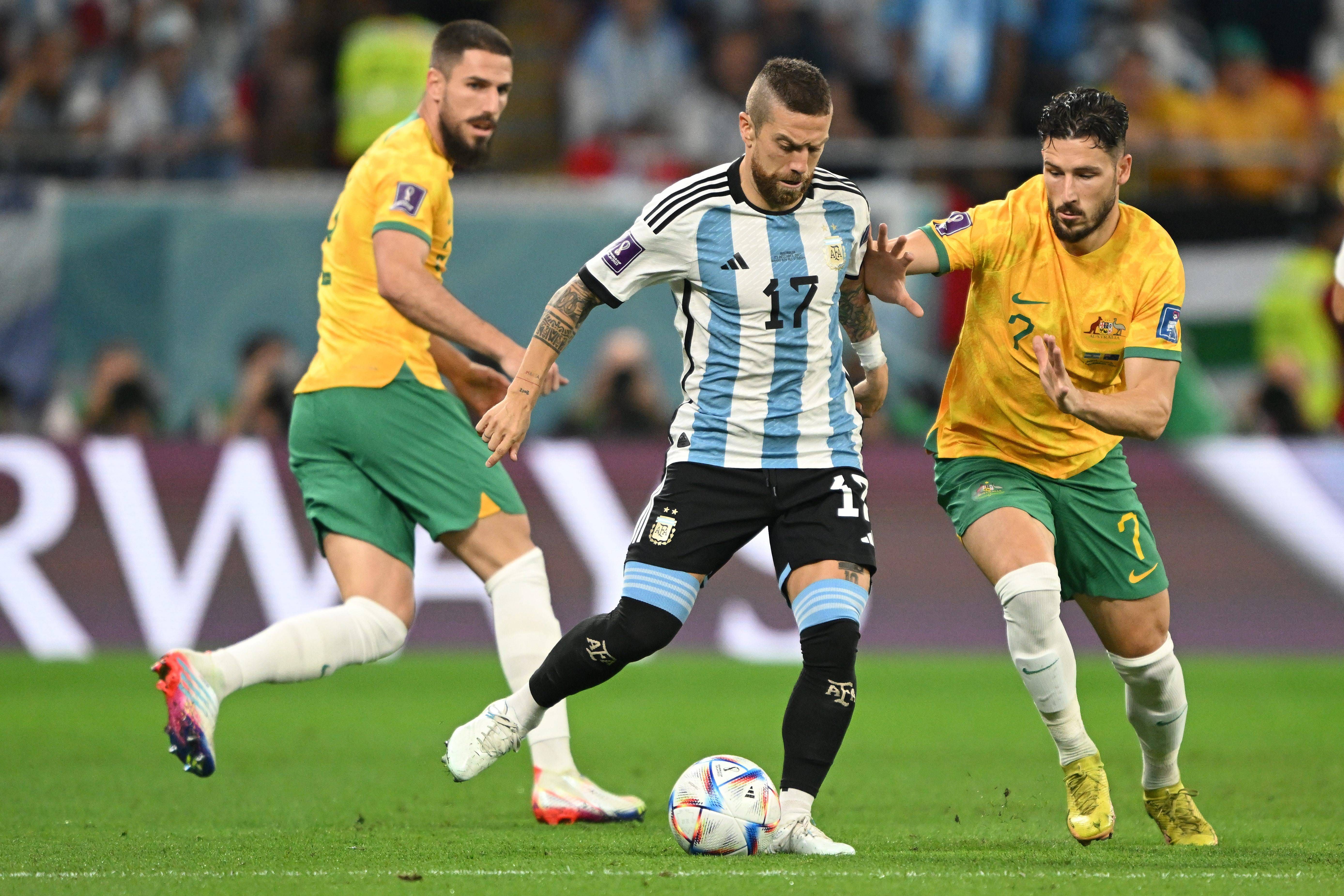 Papu Gómez, en el partido de Argentina ante Australia.