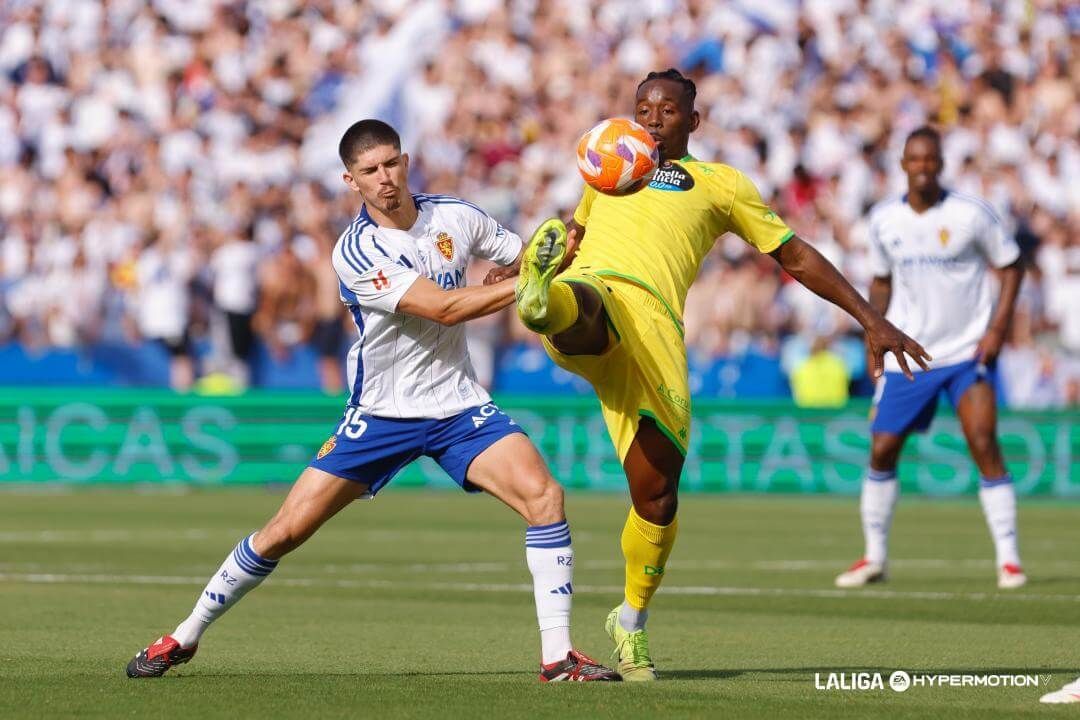  Mohamed Bouldini, en un partido del Dépor (FOTO: LALIGA).