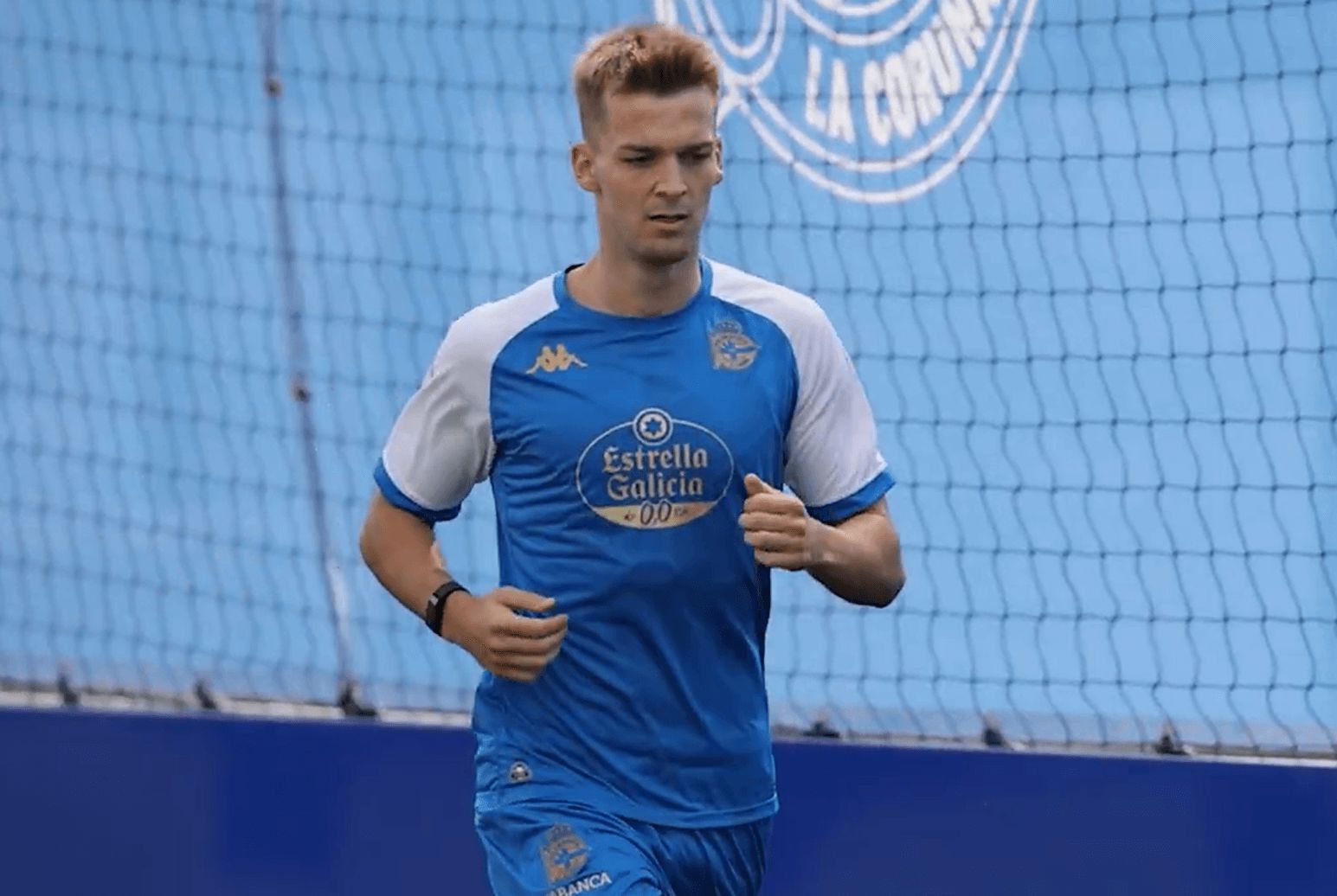 Arnau Comas, en una sesión del Deportivo.