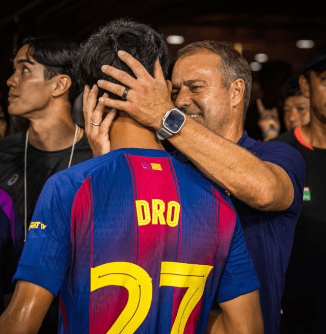  Dro, con Hansi Flick