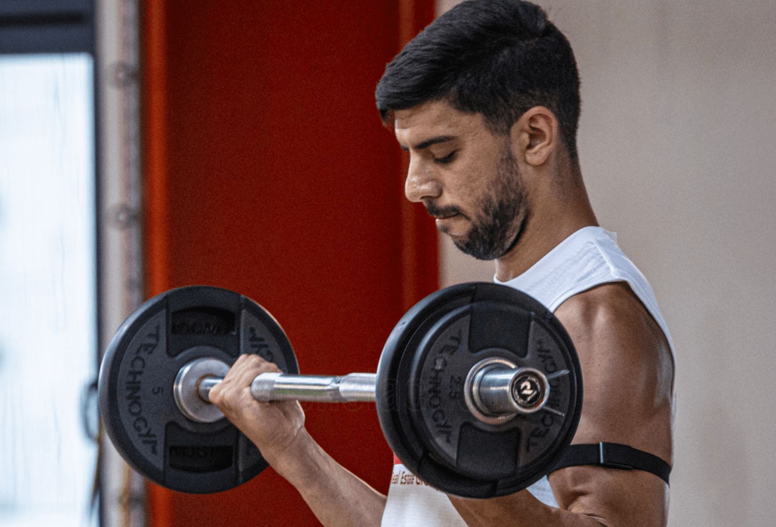  Cenk, descartado por Carlos Corberán