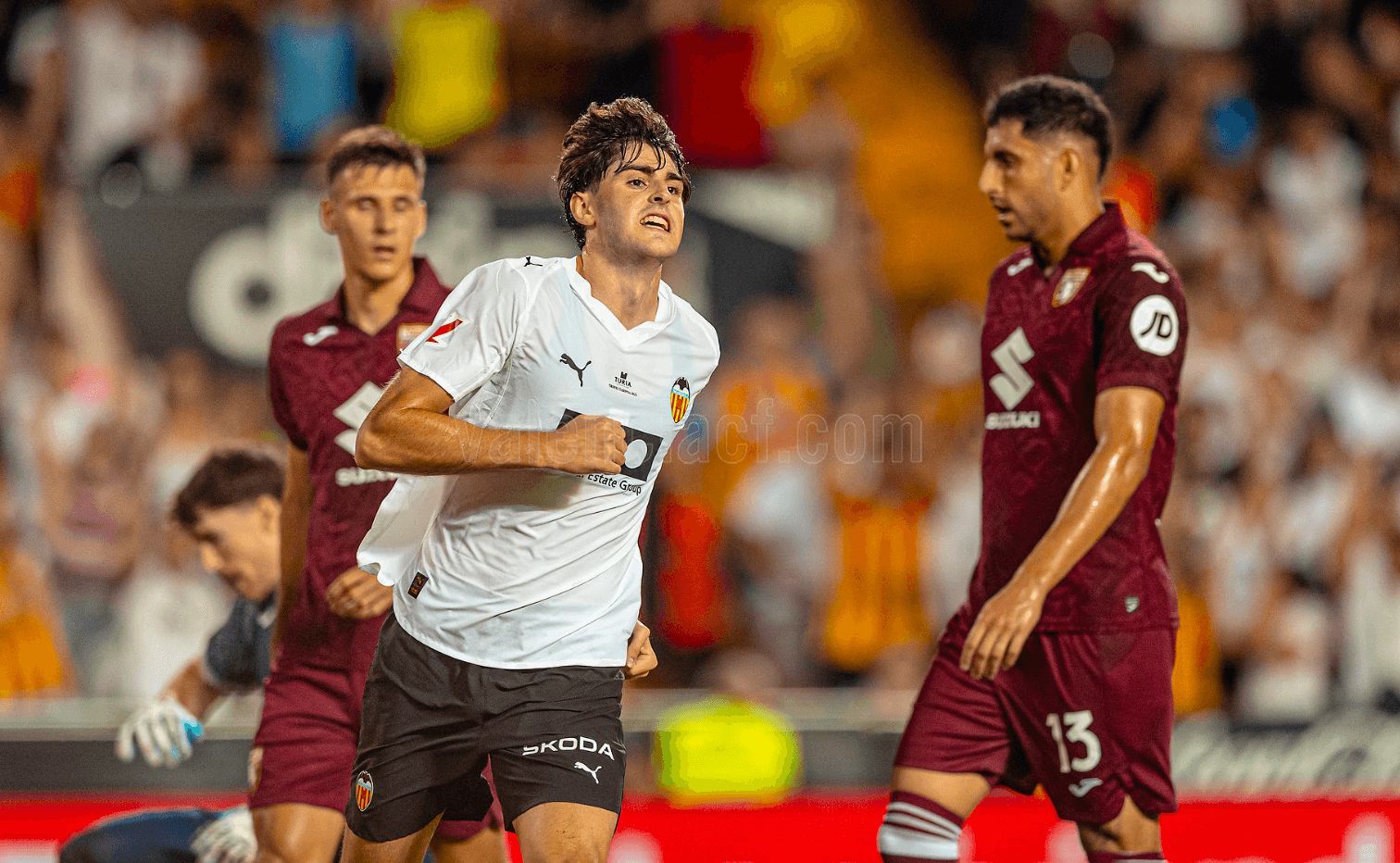  Javi Guerra, durante el partido ante el Torino.