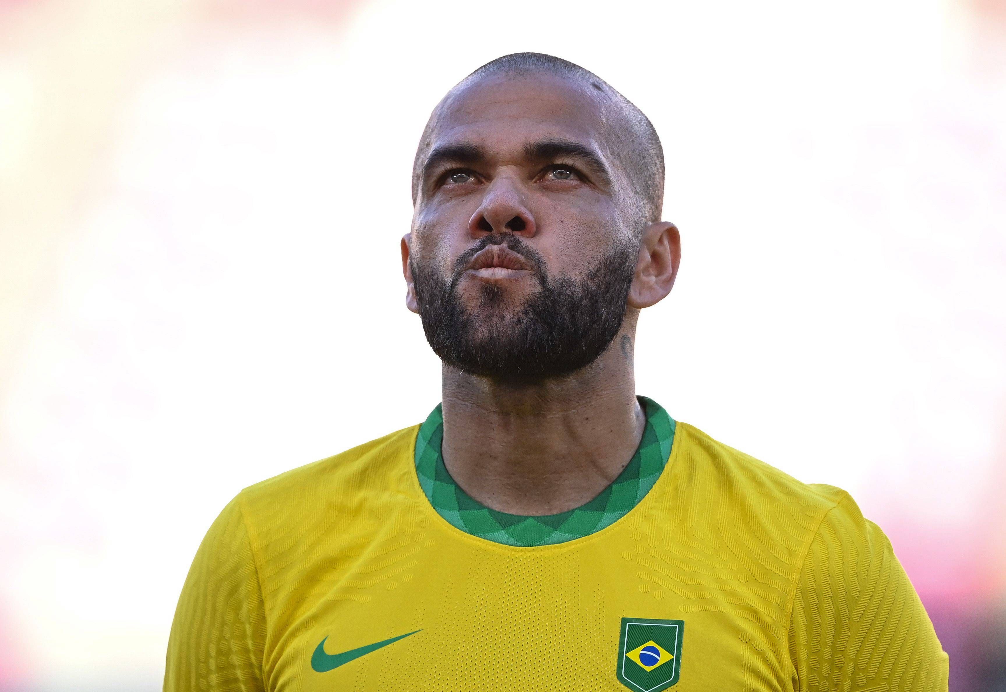 Dani Alves, en un partido con Brasil.