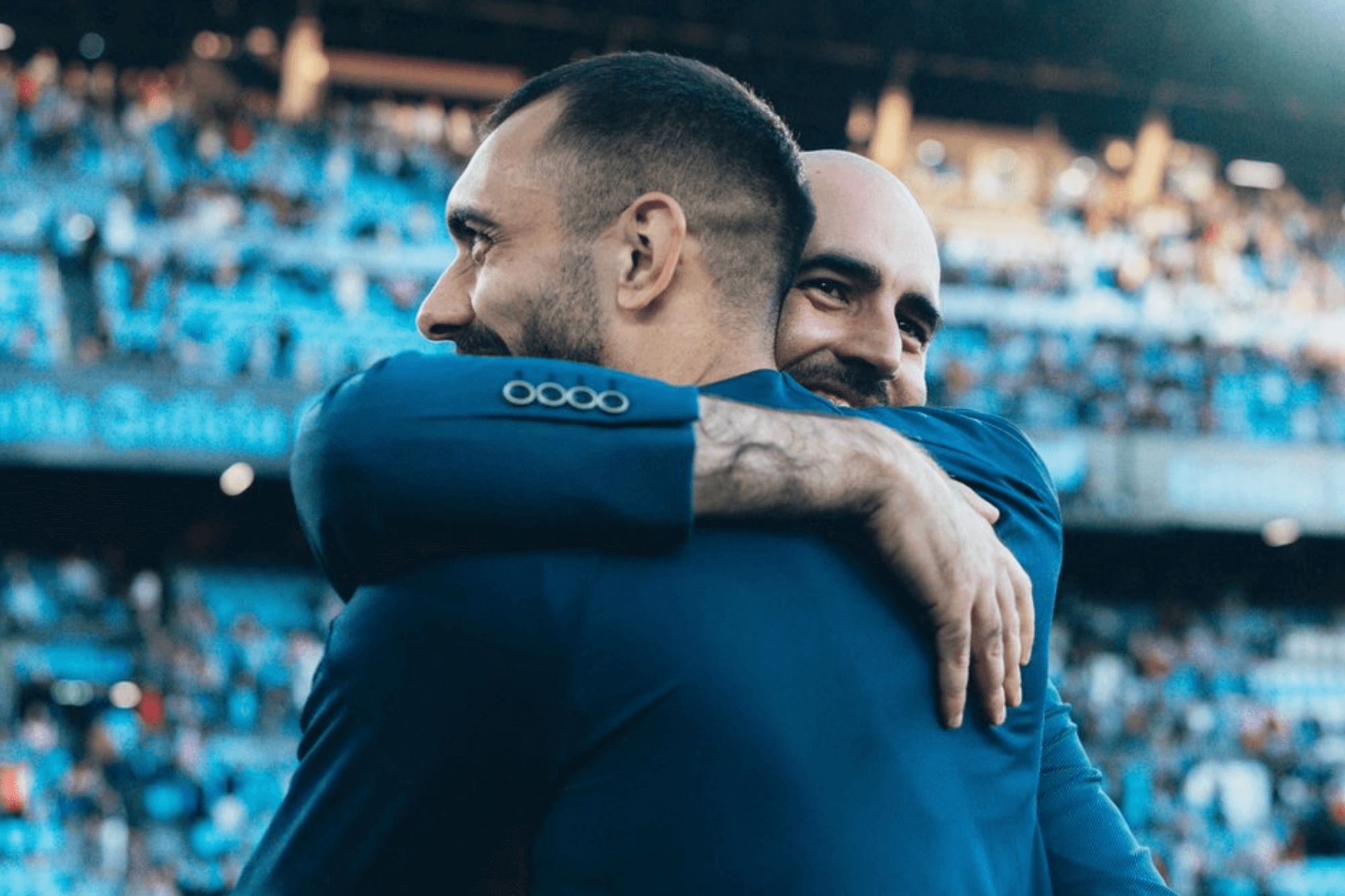 Borja Iglesias con Claudio Giráldez.