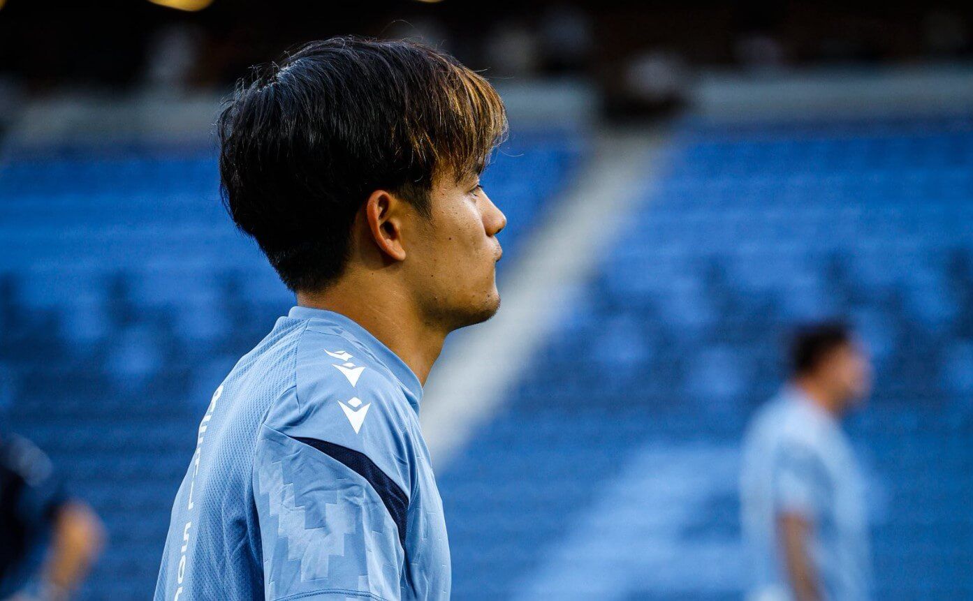  Take Kubo, en un entrenamiento de la Real Sociedad en Japón.