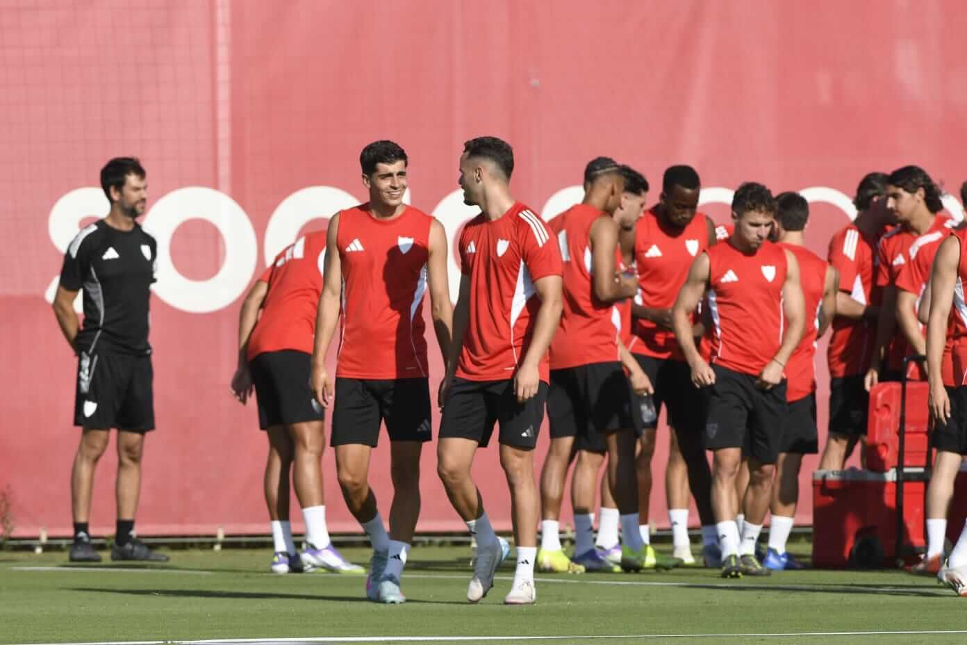  Juanlu, entrenando con el Sevilla.