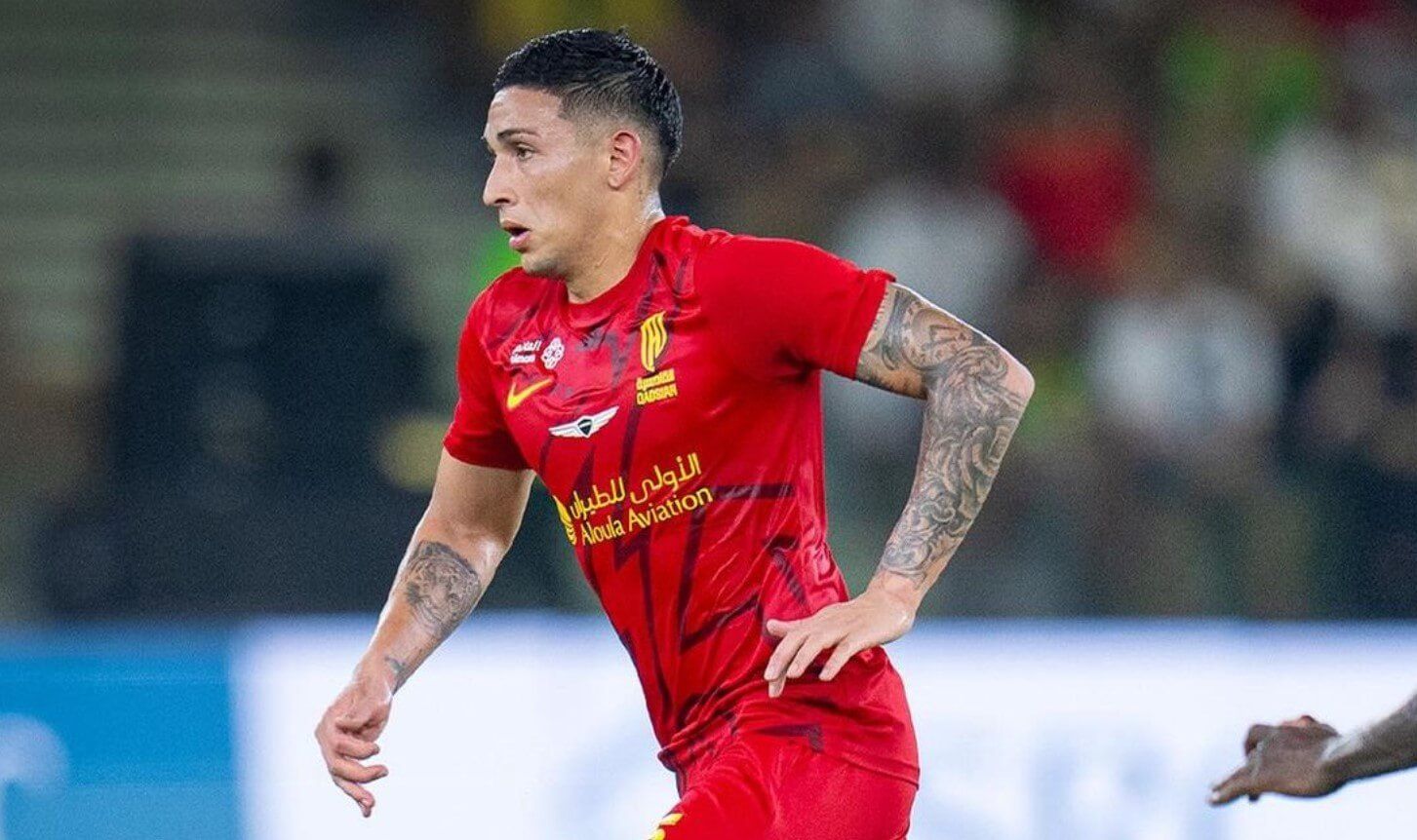  Equi Fernández, en un partido con el Al-Qadsiah.