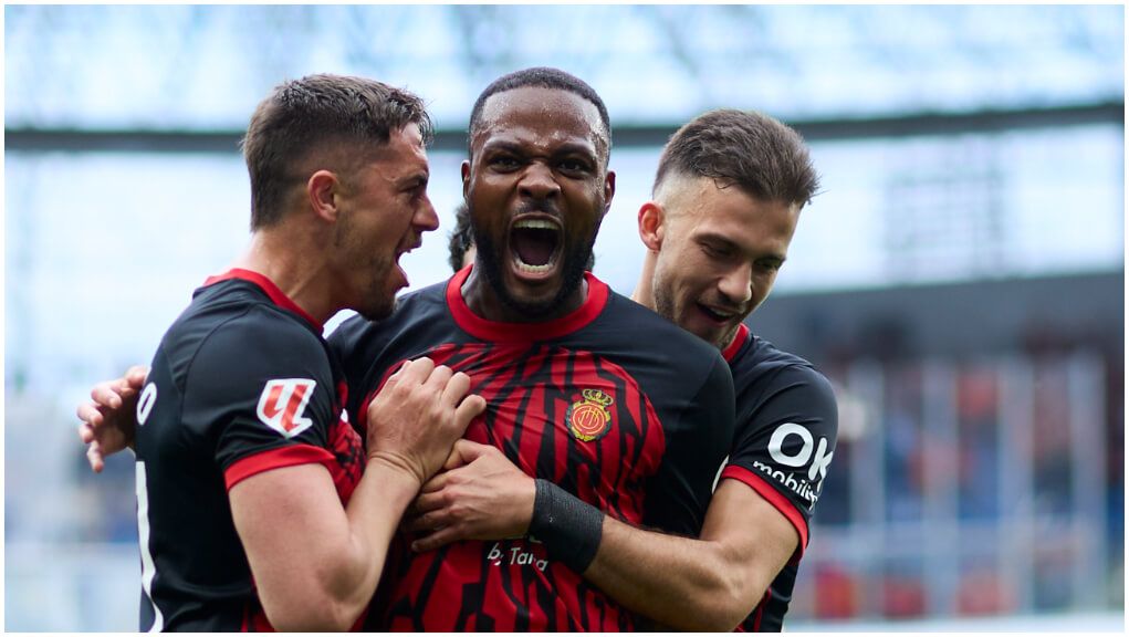 Cyle Larin celebrando un gol con el RCD Mallorca. (Europa Press)