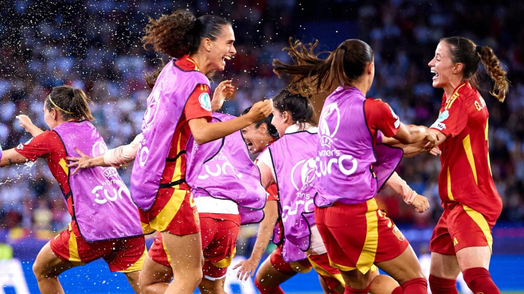  España celebra el pase a la final de la Eurocopa Femenina (RFEF)