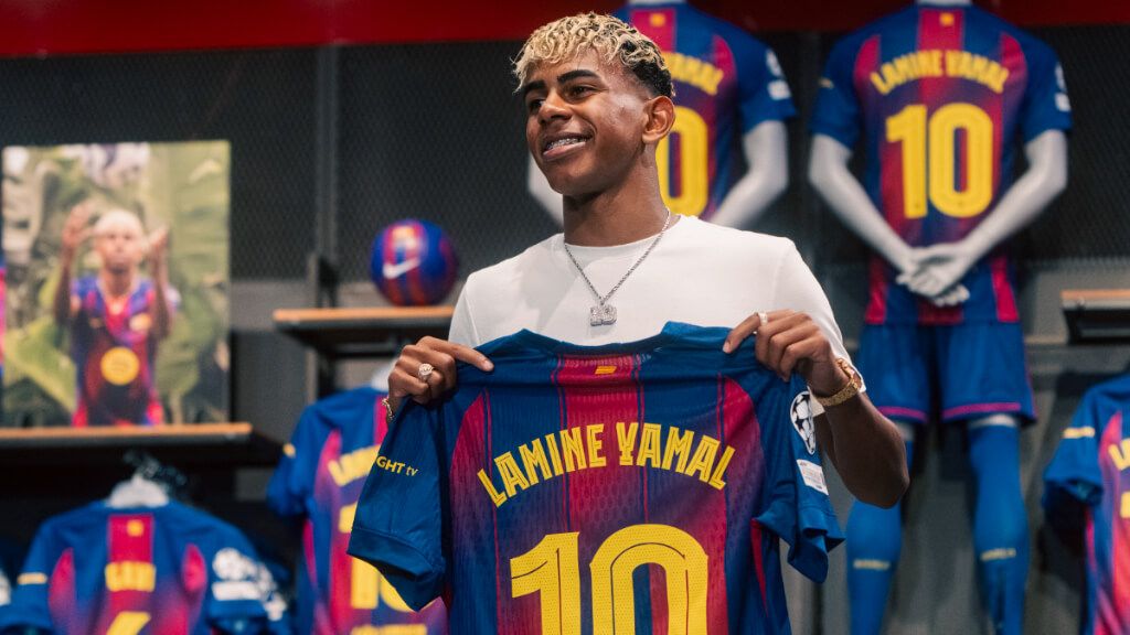 Lamine Yamal en la presentación del '10' (Europa Press)