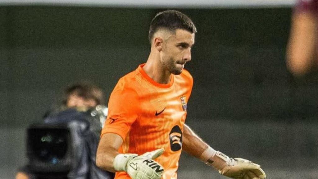  La firma de Ter Stegen permite la inscripción de Joan García en el Barcelona (foto: Cordon Press).