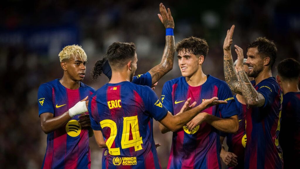  Jugadores del FC Barcelona celebrando un gol (Europa Press)