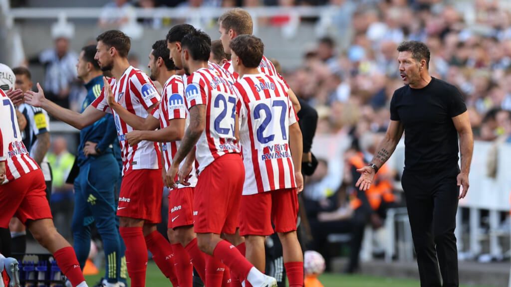  El Atlético de Madrid ha cambiado todo su equipo en el minuto 60 (foto: EFE)