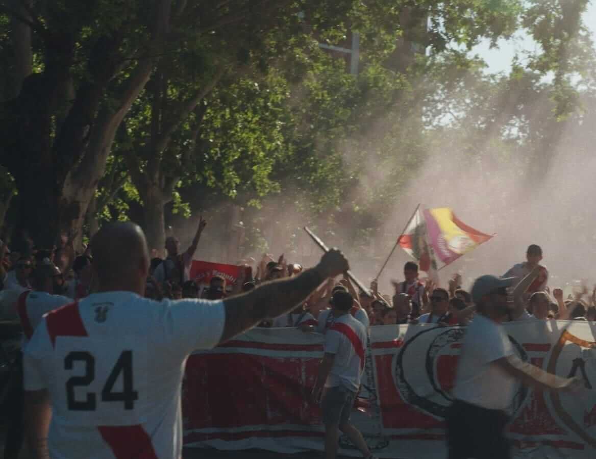 El corteo del Rayo Vallecano por el Centenario (Duro Galván)