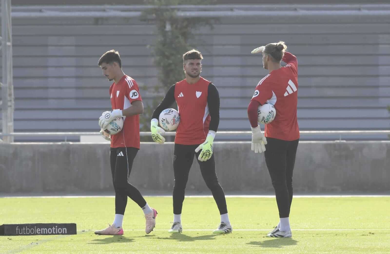  Álvaro Fernández, Orjan Nyland y Alberto Flores, en un entrenamiento.