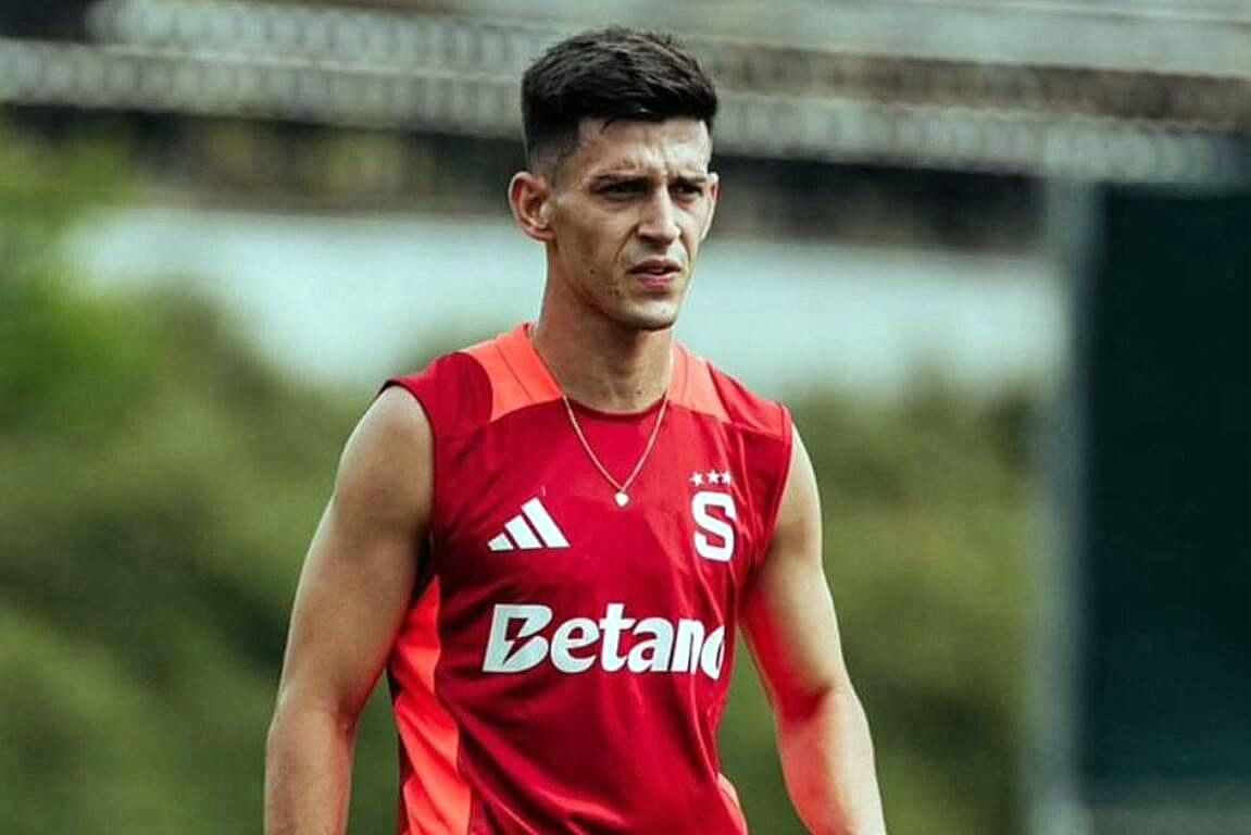 El lateral Imanol García de Albéniz ha fichado por el Sparta de Praga.