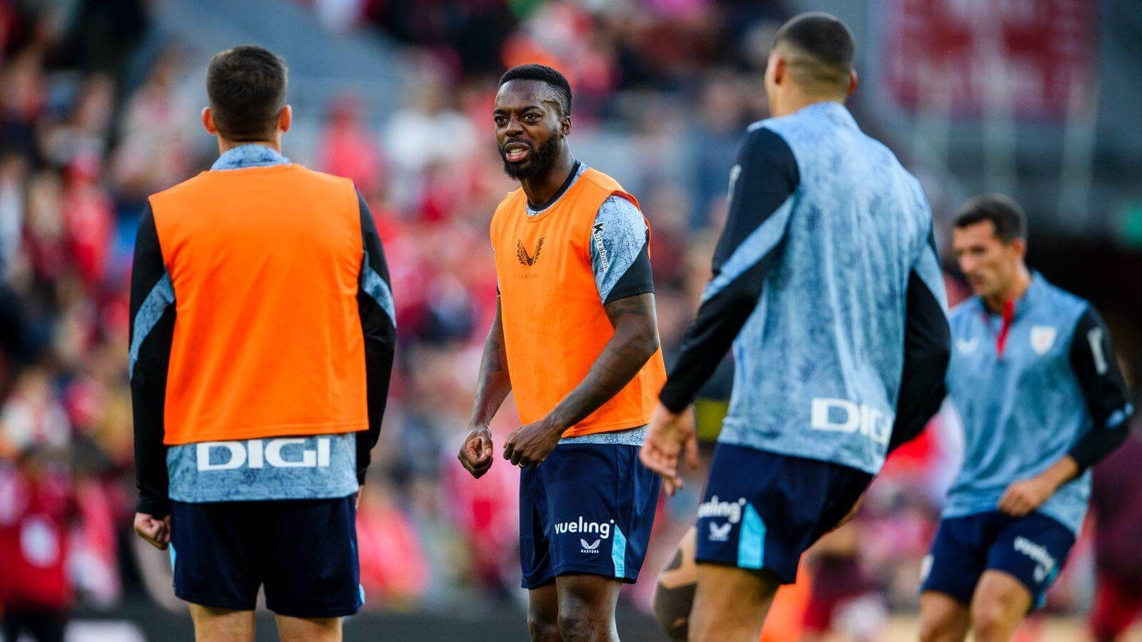  Iñaki Williams pide garra al equipo en pretemporada ante el Liverpool.