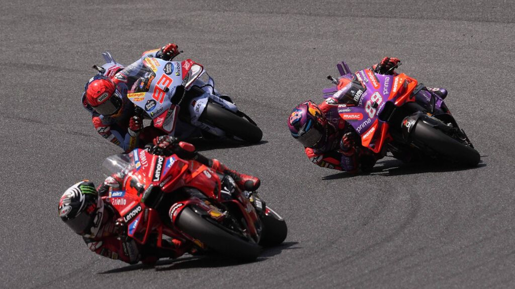  Pecco Bagnaia, Jorge Martín y Marc Márquez, durante la temporada 2024 en MotoGP.