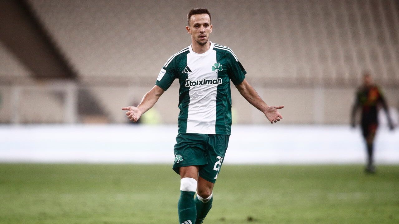 Nemanja Maksimovic, en un partido con el Panathinaikos (Foto: PAOFC).